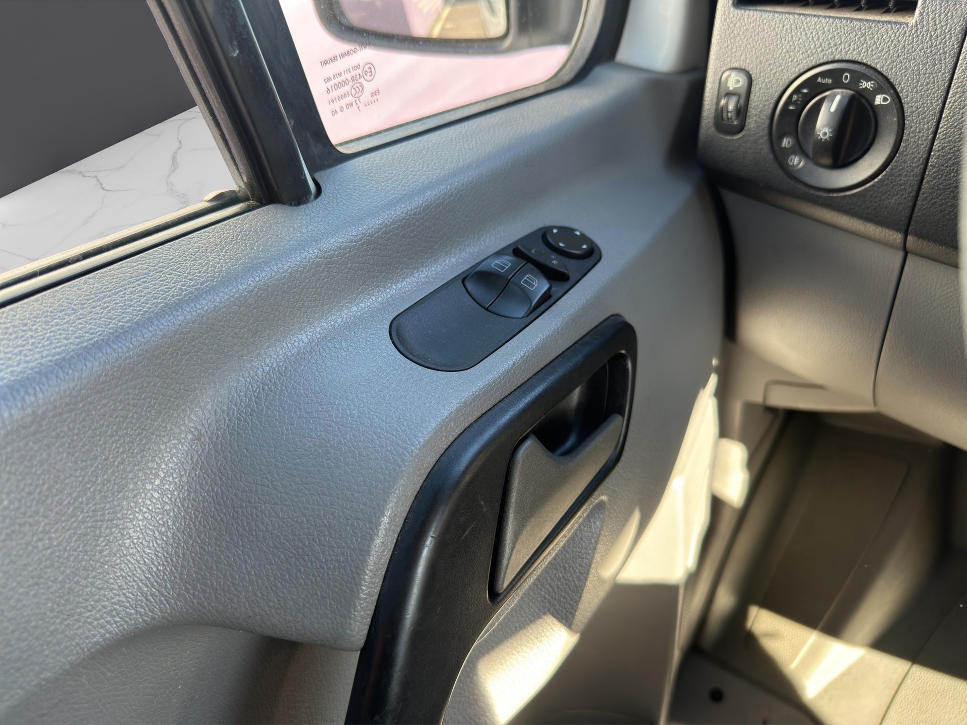 MERCEDES-BENZ Sprinter 315 CDI Hochdach Kompakt mit Rampe-image-14