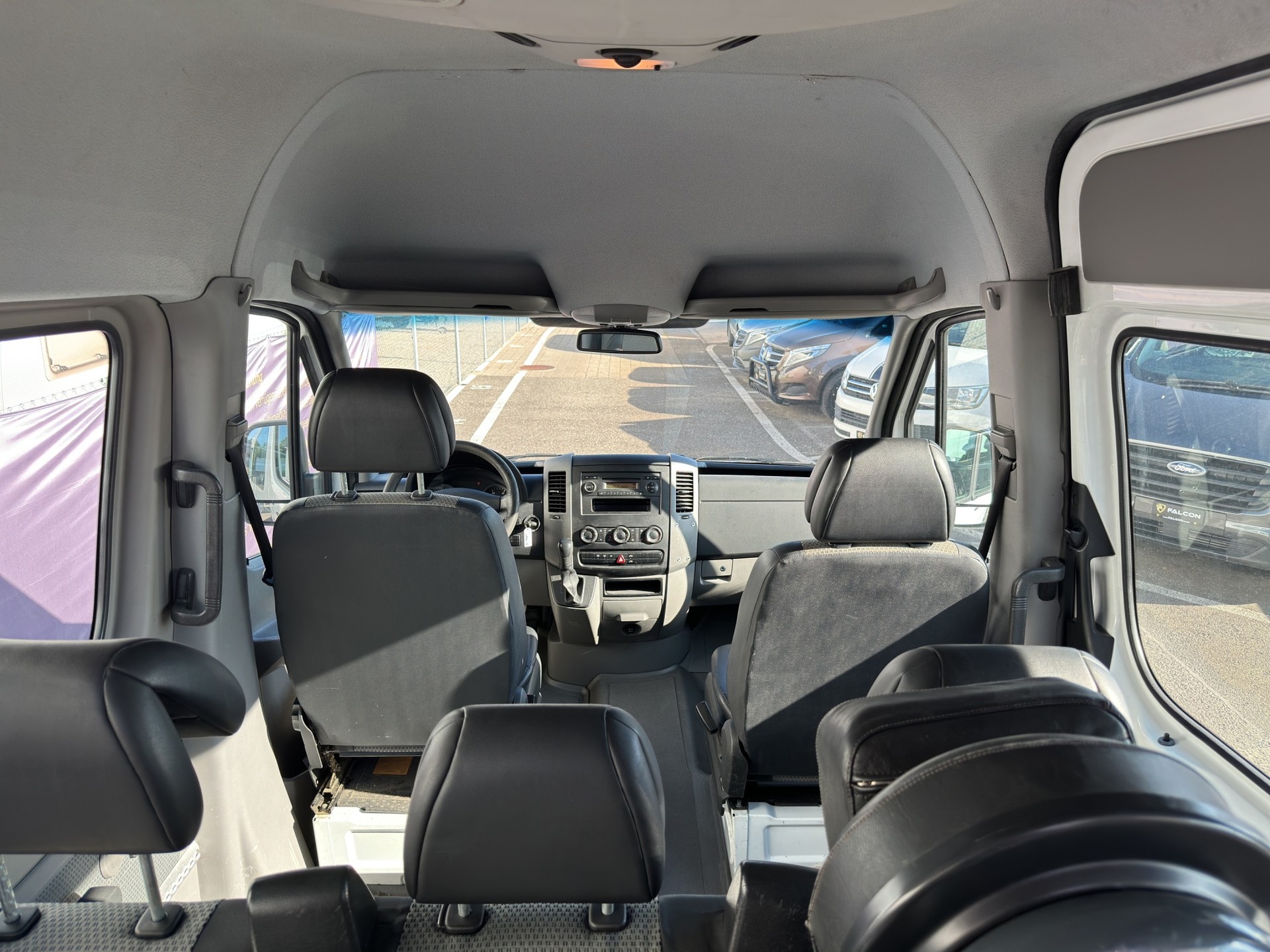 MERCEDES-BENZ Sprinter 315 CDI Hochdach Kompakt mit Rampe-image-33