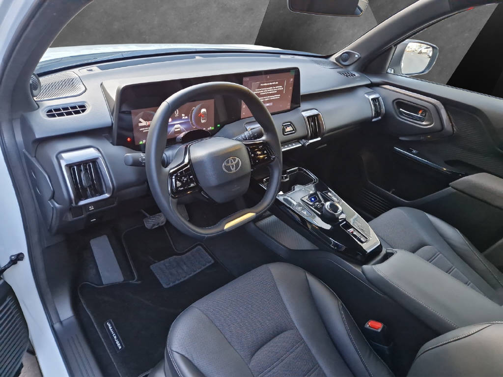 TOYOTA Urban Cruiser Premium AWD 48082/000-image-9