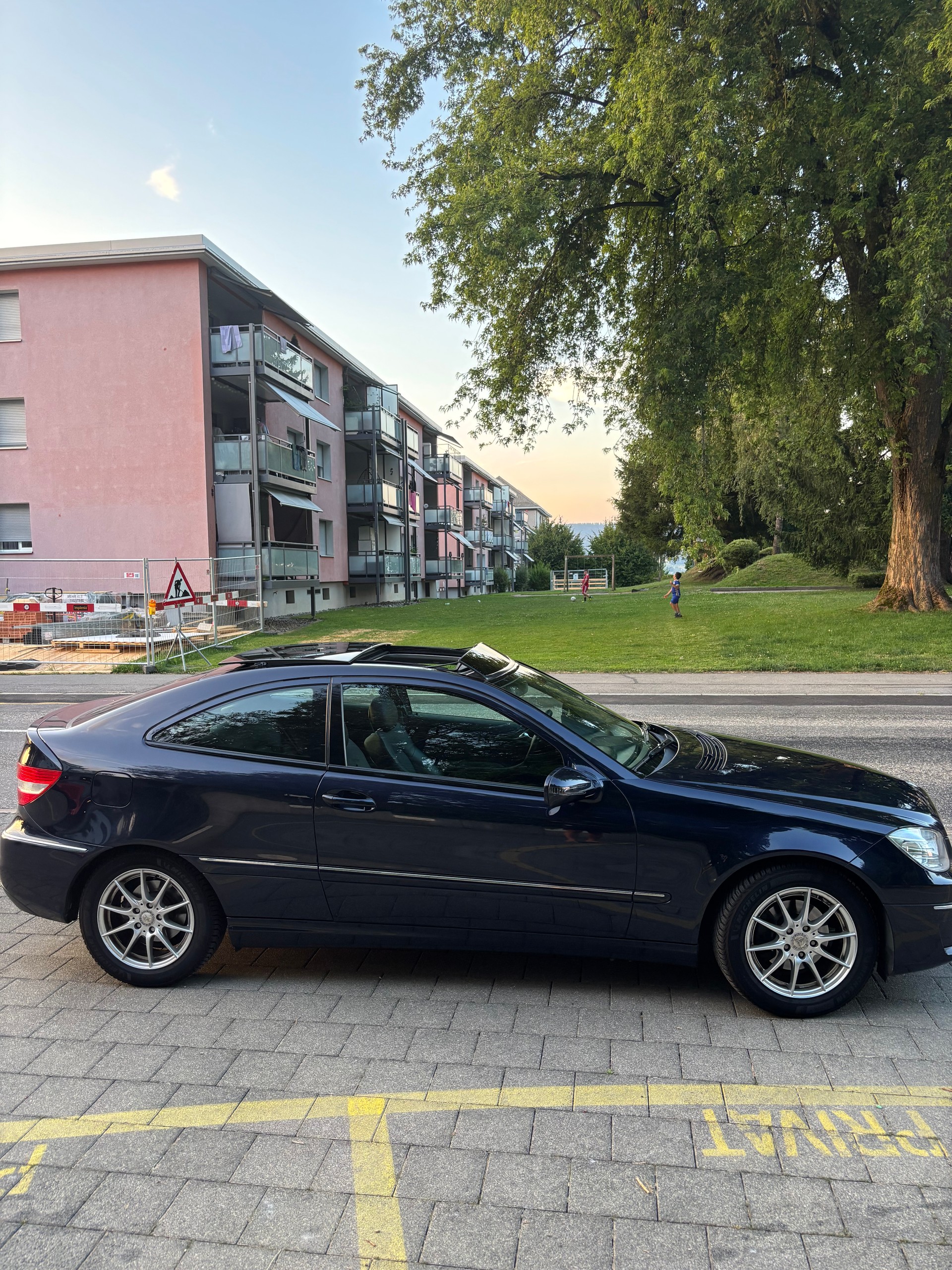 MERCEDES-BENZ CLC 180 Kompressor Sport Star+ Automatic-image-4