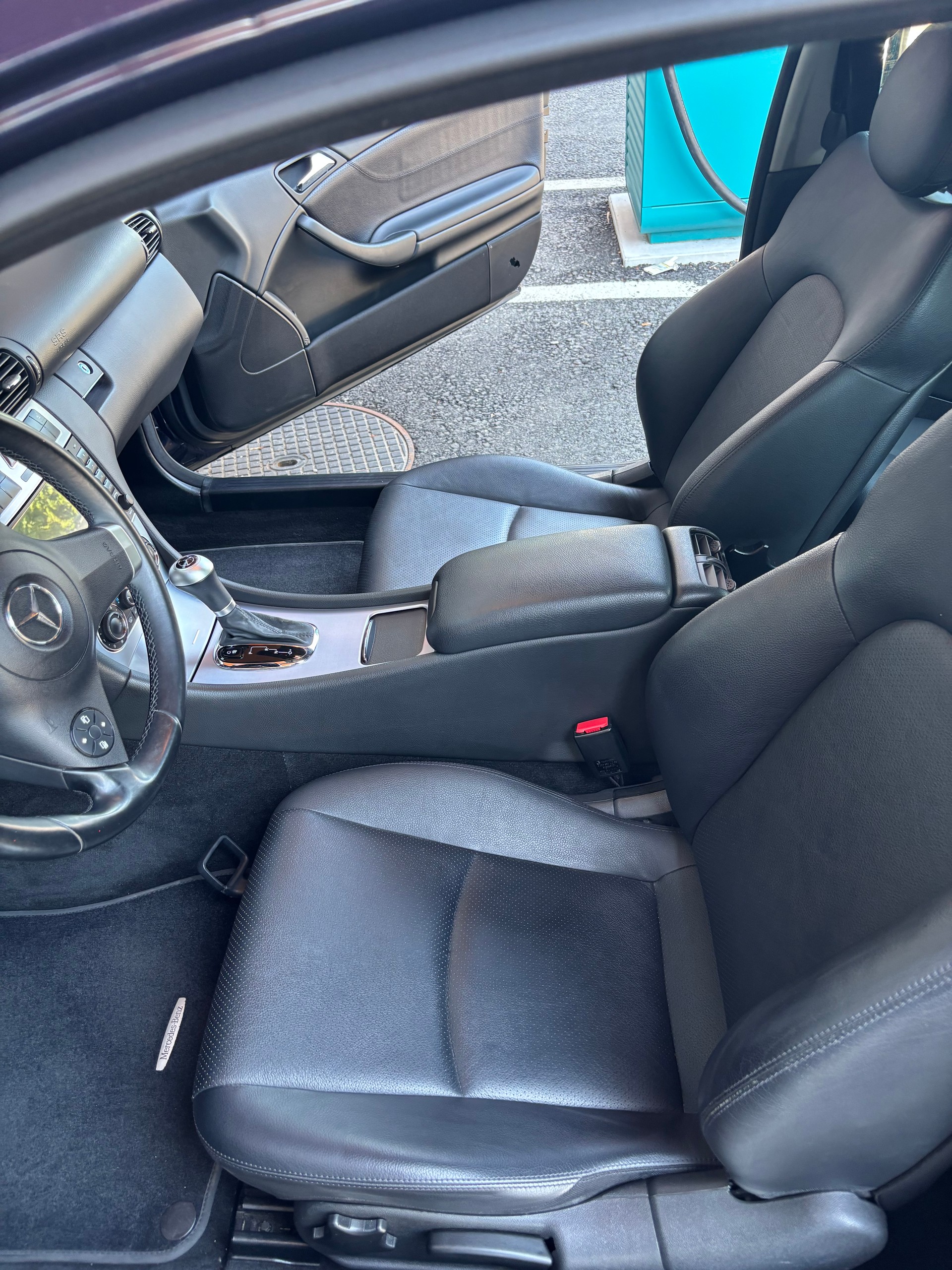 MERCEDES-BENZ CLC 180 Kompressor Sport Star+ Automatic-image-15