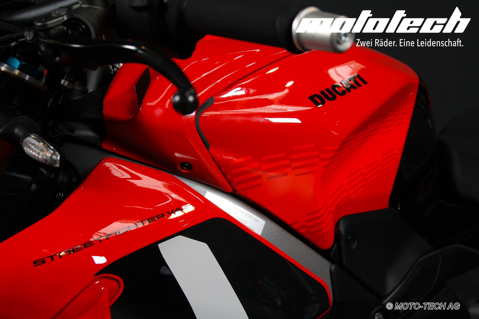 DUCATI Streetfighter V4 S CORSE-image-8