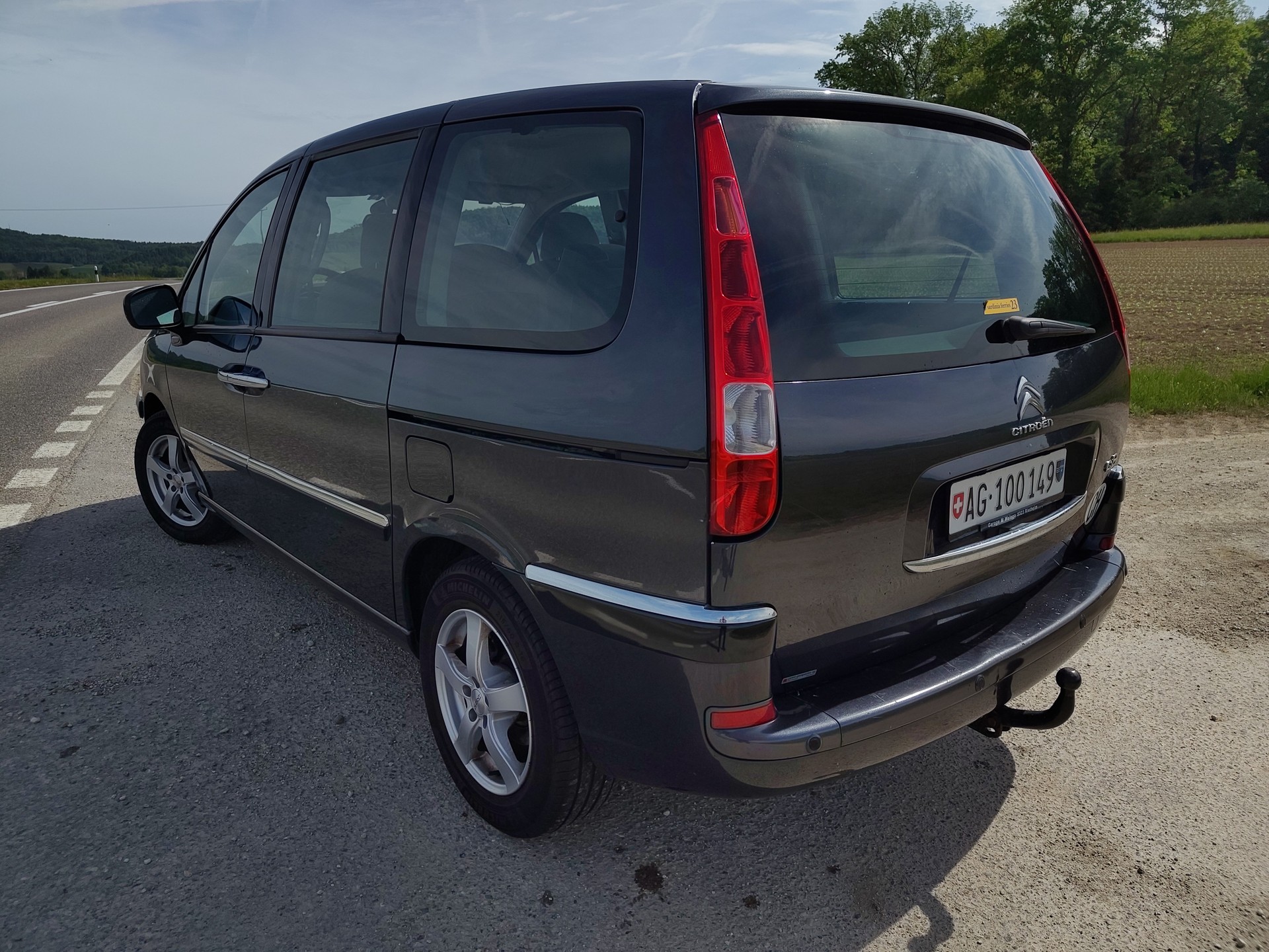 CITROEN C8 2.0 16V HDi Attraction-image-2