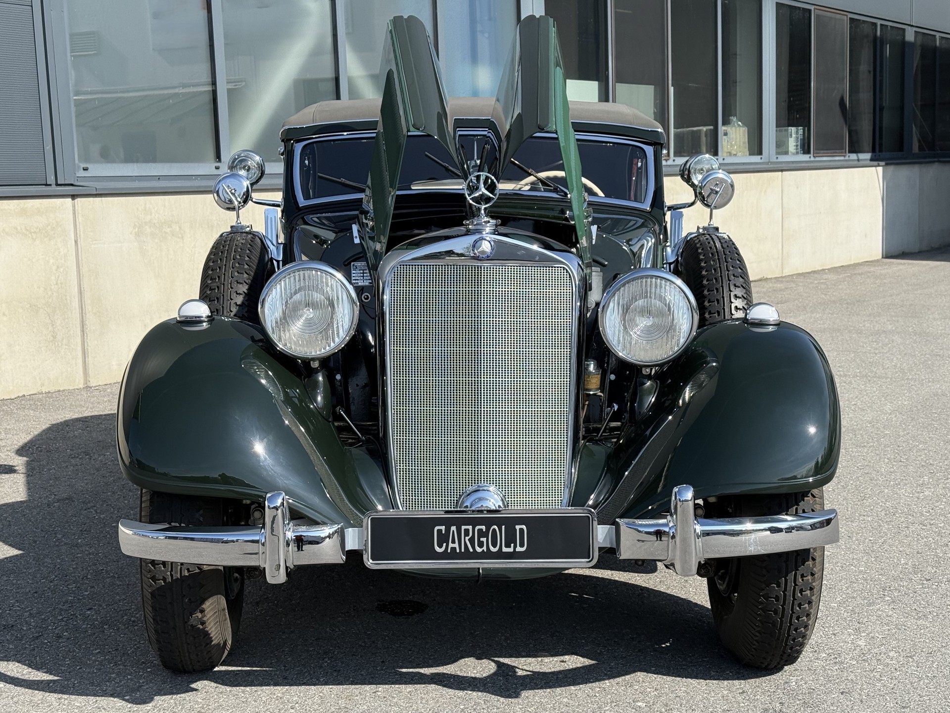 MERCEDES-BENZ 320 Cabriolet A-image-6