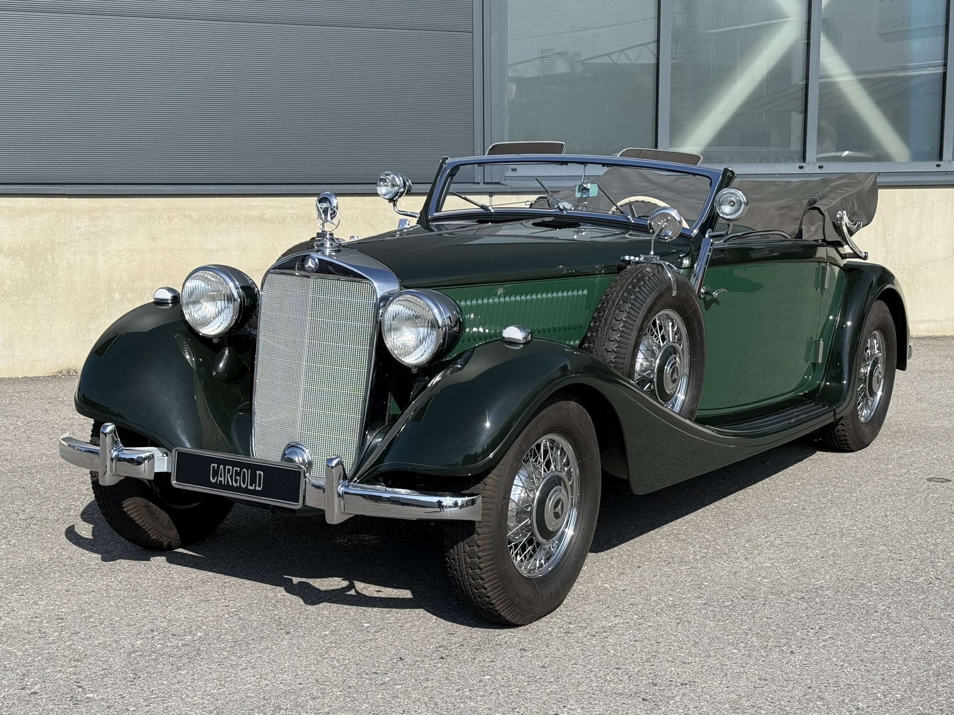 MERCEDES-BENZ 320 Cabriolet A-image-23