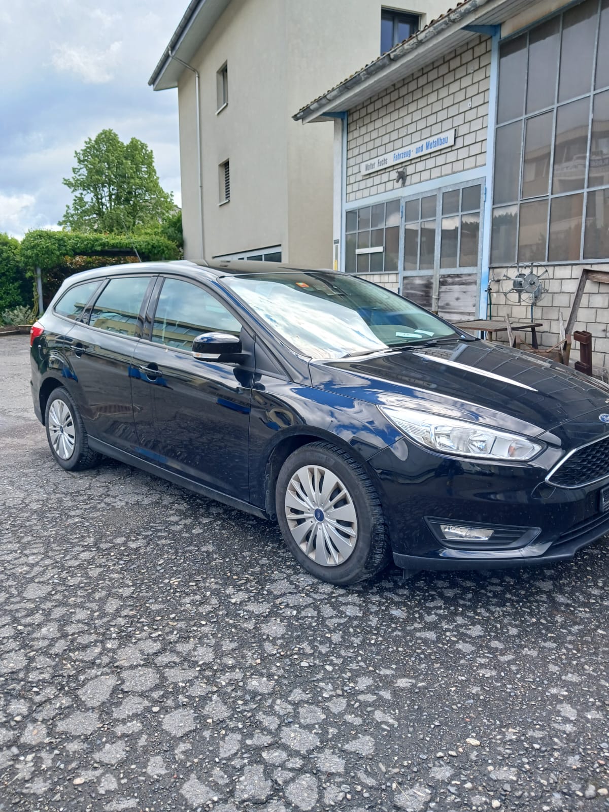 FORD Focus 1.0 SCTi Trend-image-2