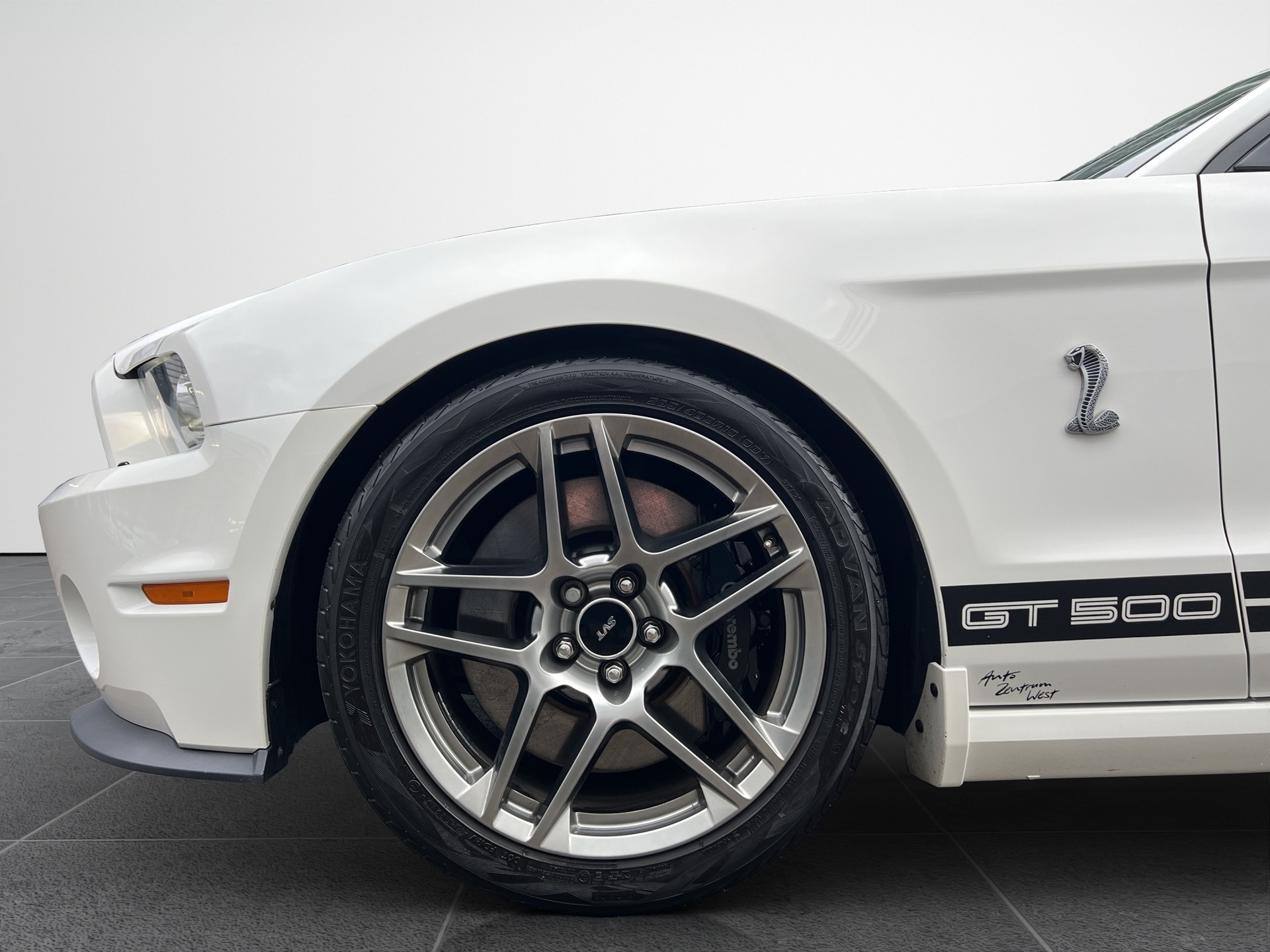 FORD Shelby GT500-image-10