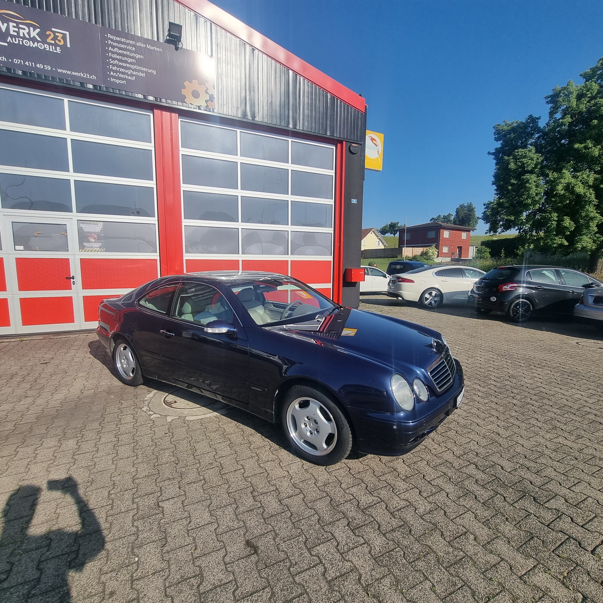 MERCEDES-BENZ CLK 320 Elégance Automatic-image-8