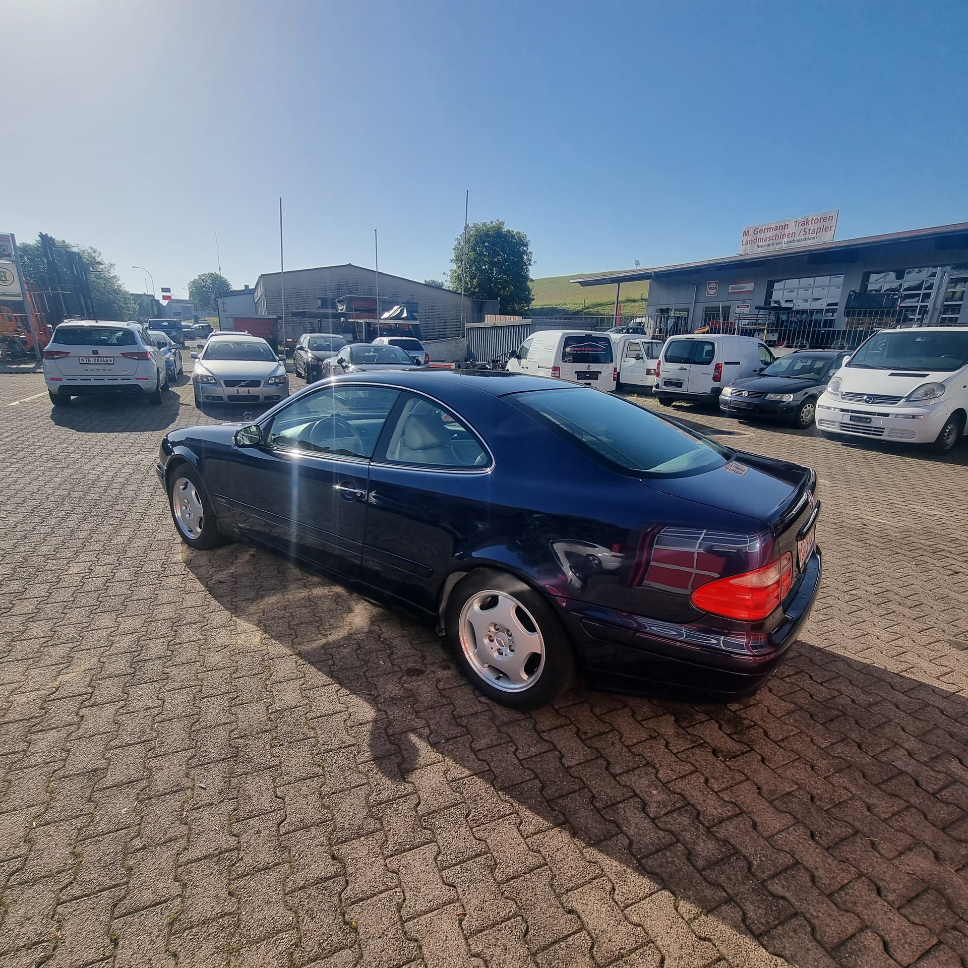 MERCEDES-BENZ CLK 320 Elégance Automatic-image-4