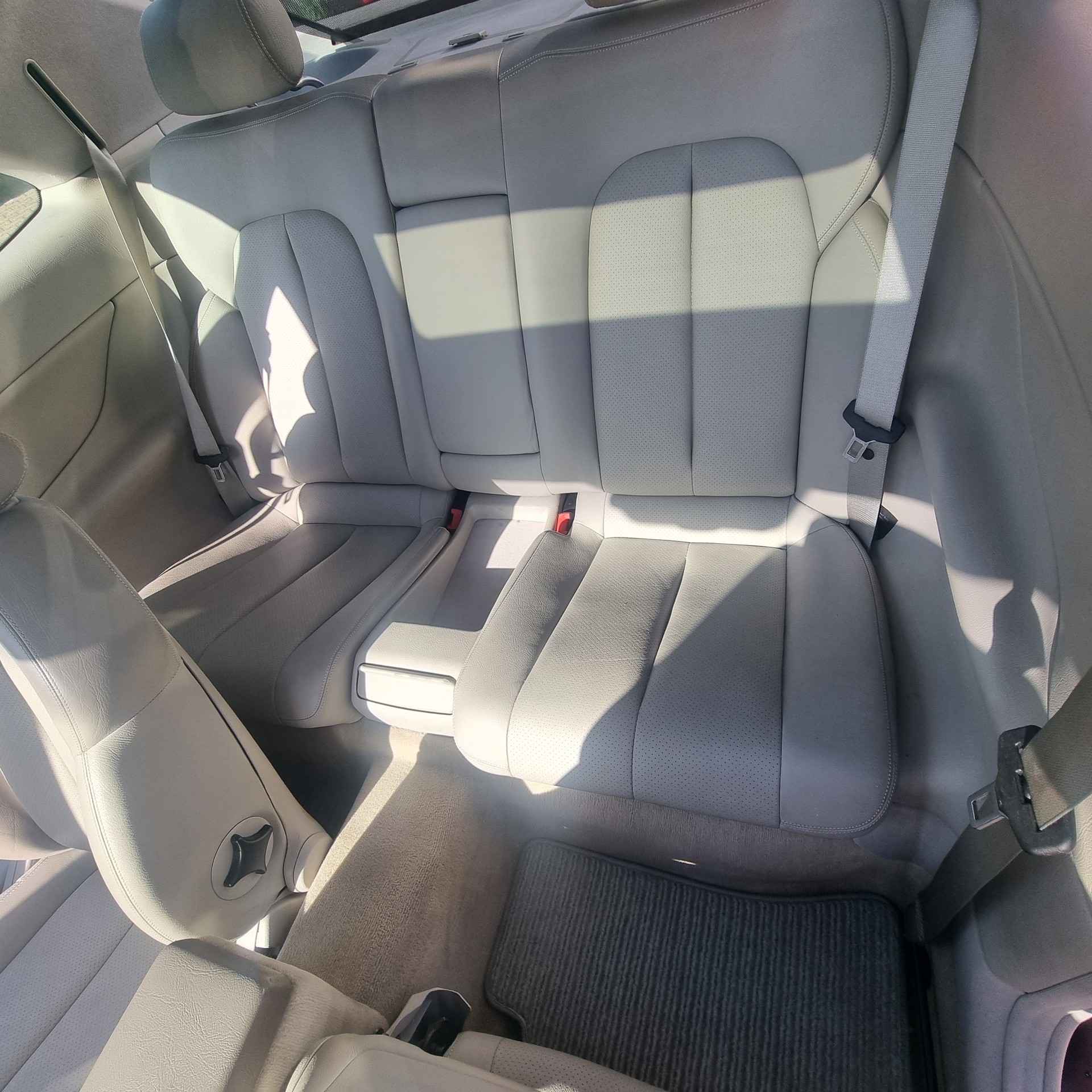MERCEDES-BENZ CLK 320 Elégance Automatic-image-11