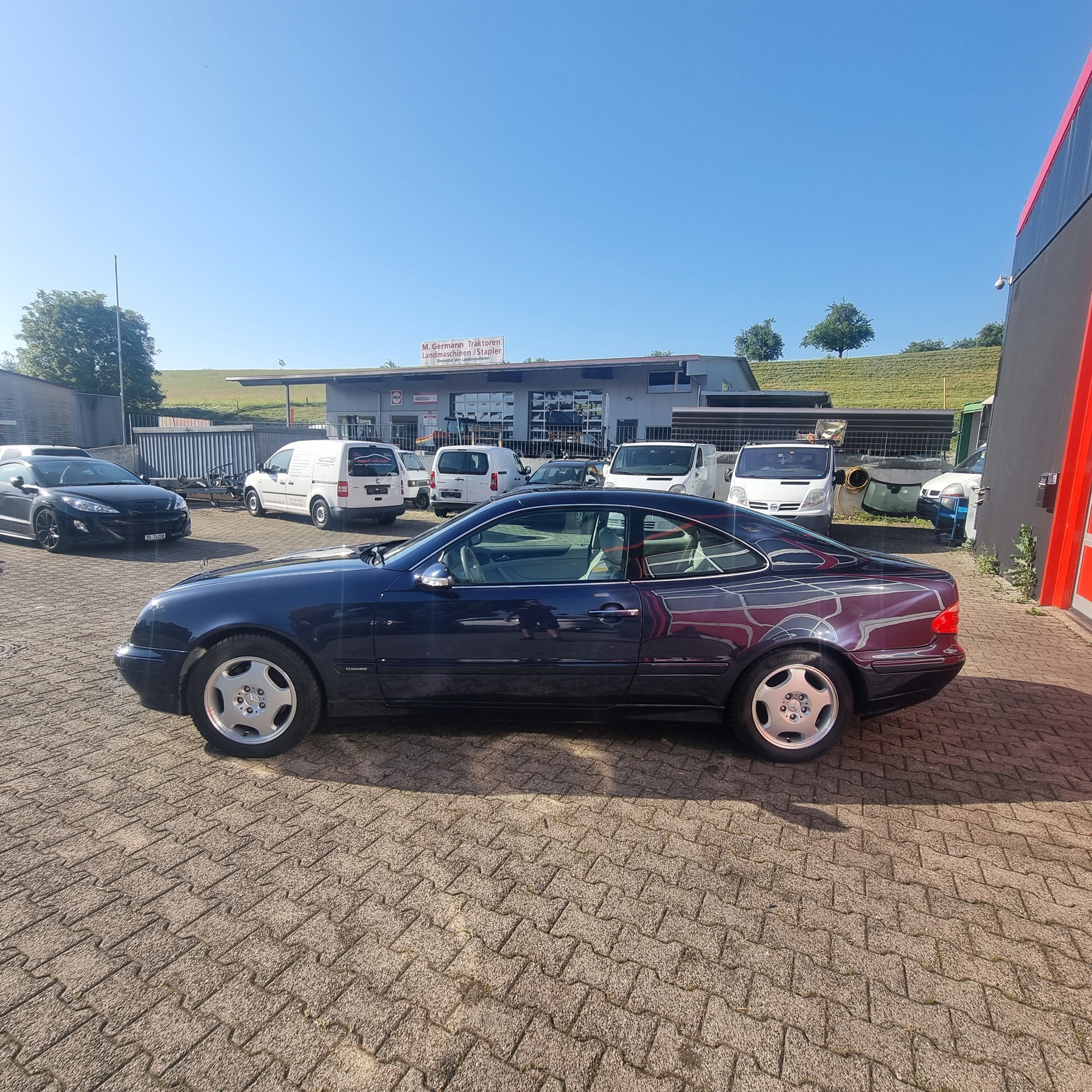 MERCEDES-BENZ CLK 320 Elégance Automatic-image-3
