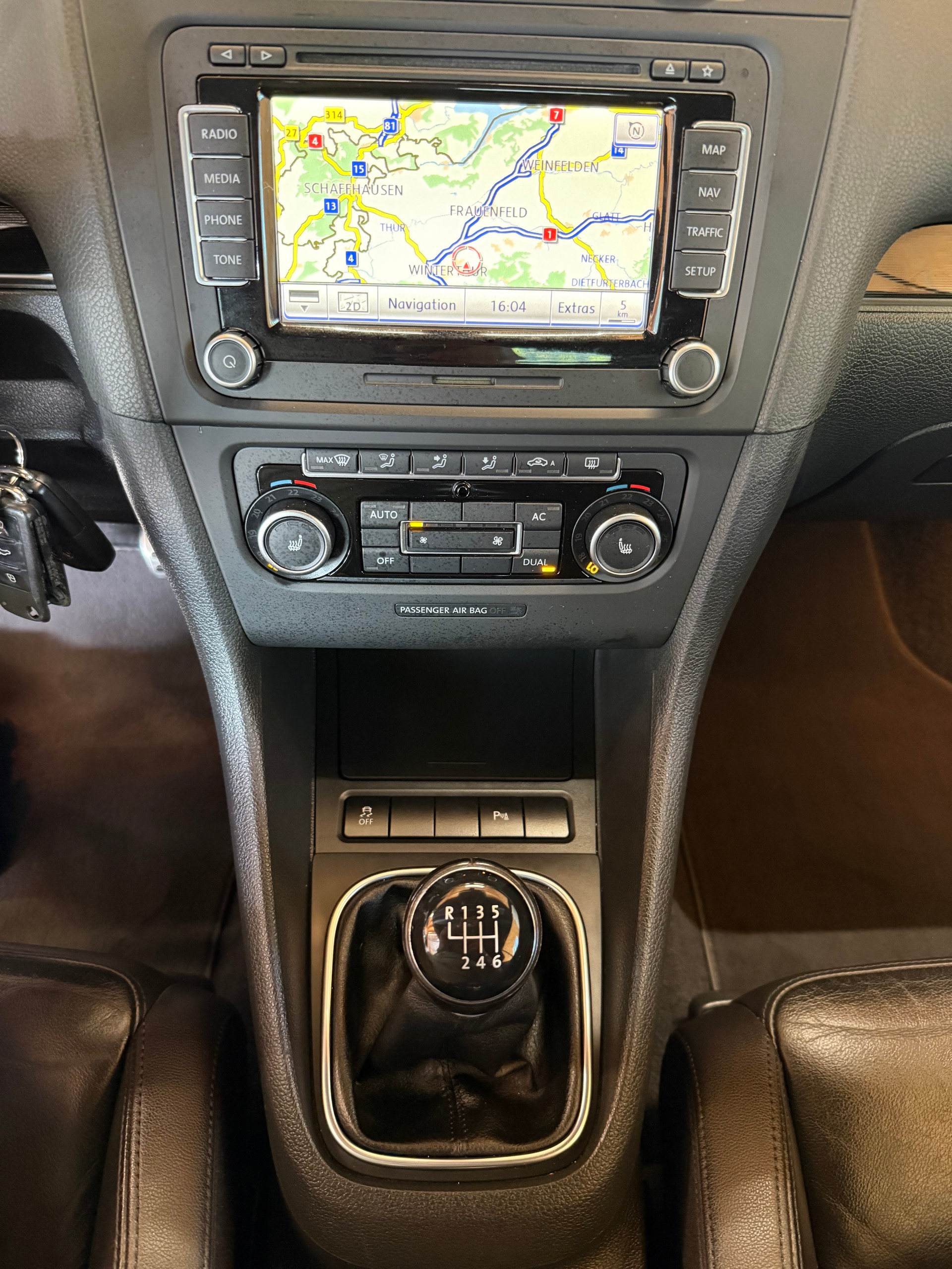 VW Golf Cabrio 1.4 TSI-image-13