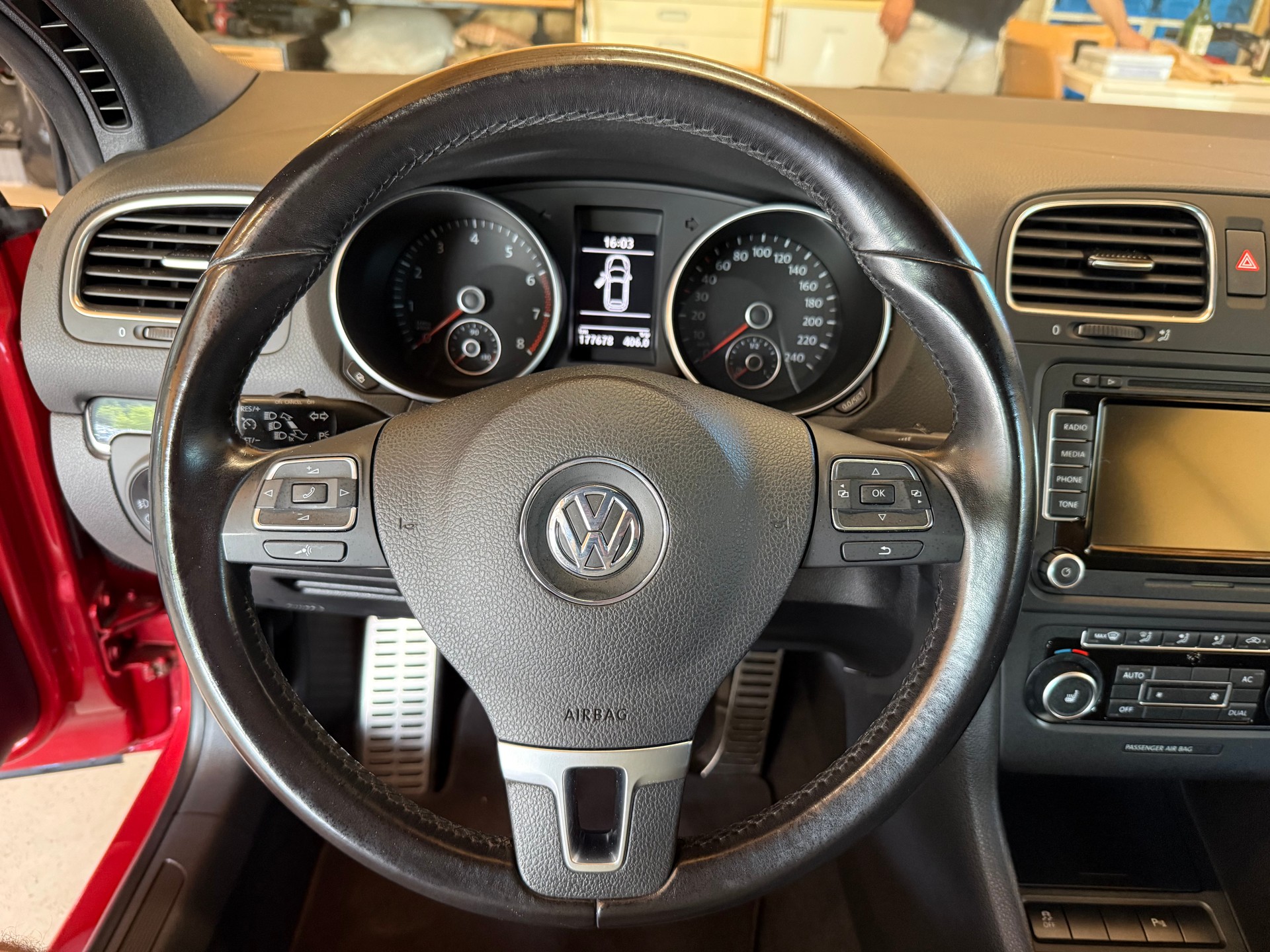 VW Golf Cabrio 1.4 TSI-image-11