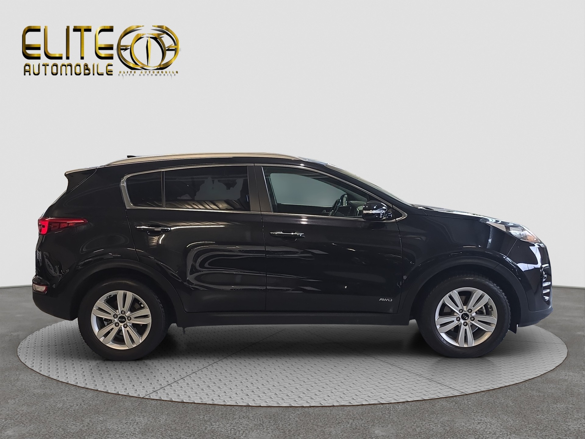 KIA Sportage 1.6 T-GDi Trend 4WD Automat-image-4