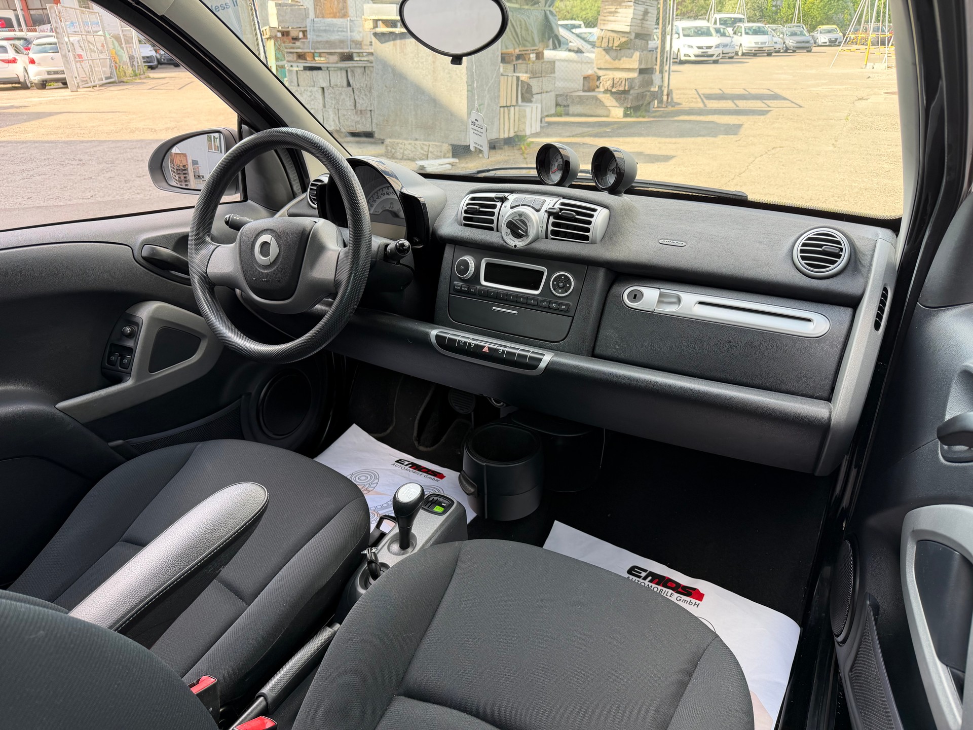 SMART fortwo black & white limited mhd softouch-image-7