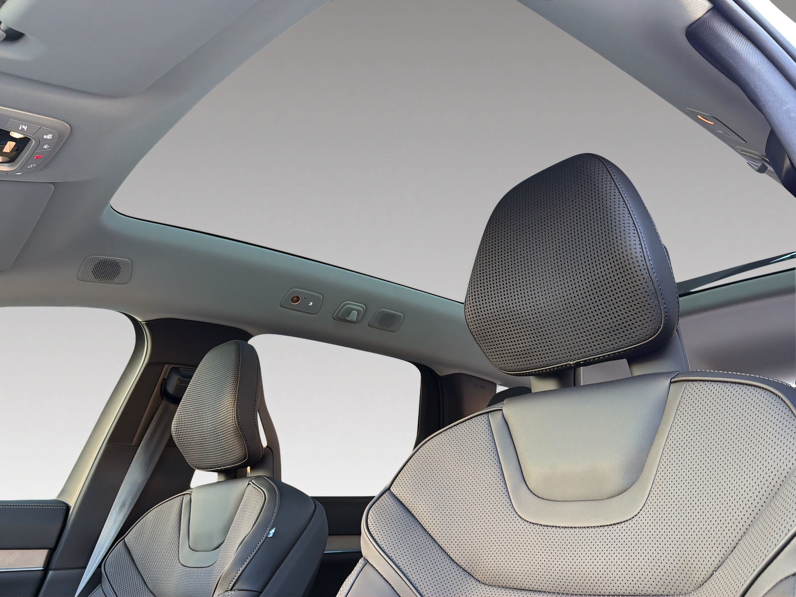 VOLVO EX90 Twin 111 kWh Ultra AWD-image-18