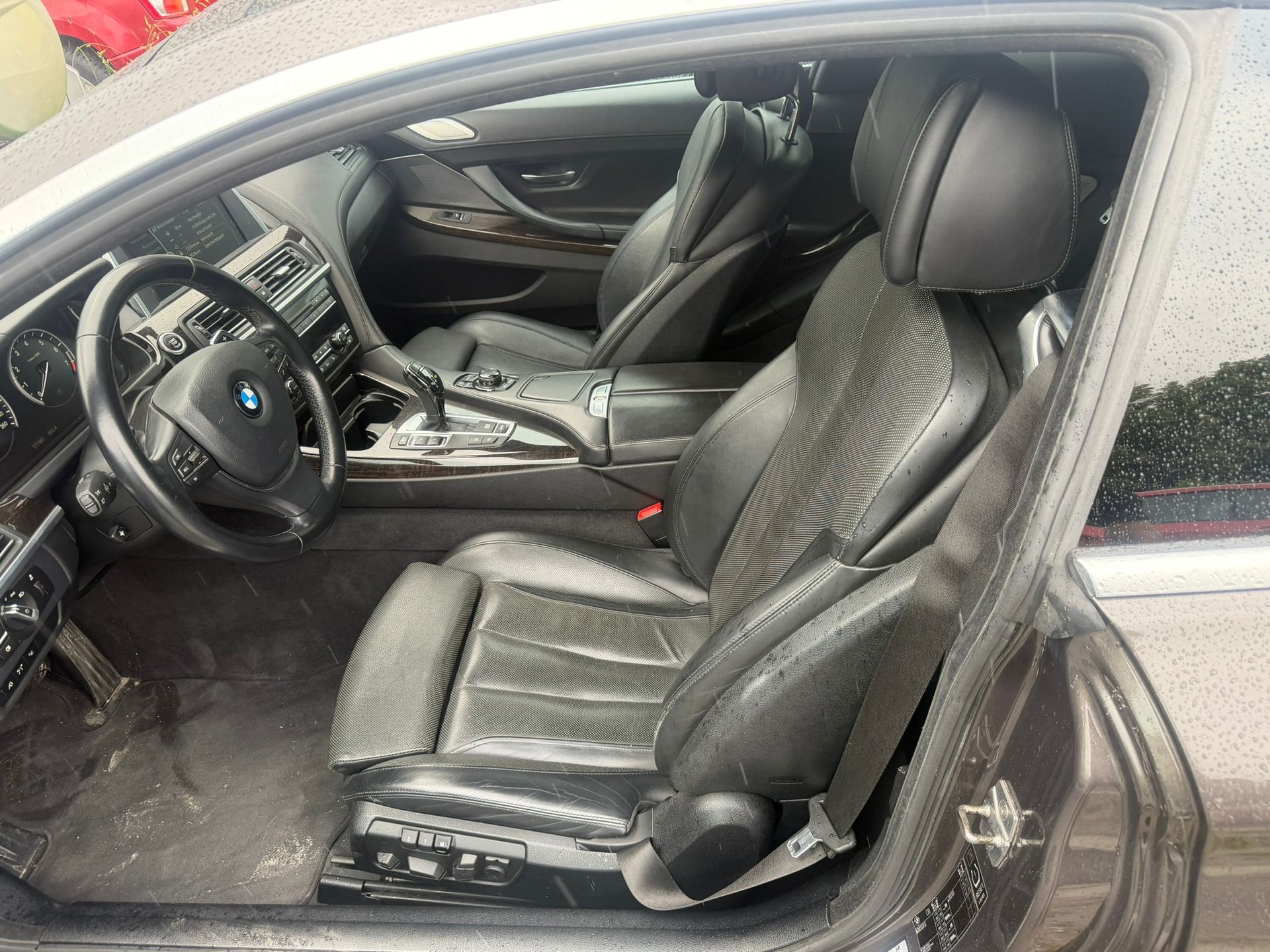 BMW 650i Coupé xDrive-image-6