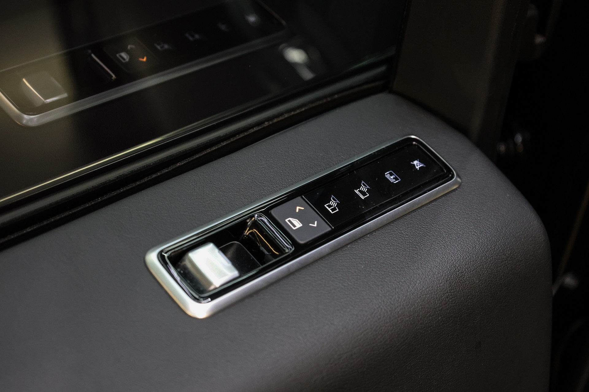 LAND ROVER Range Rover 3.0 I6D Vogue-image-39