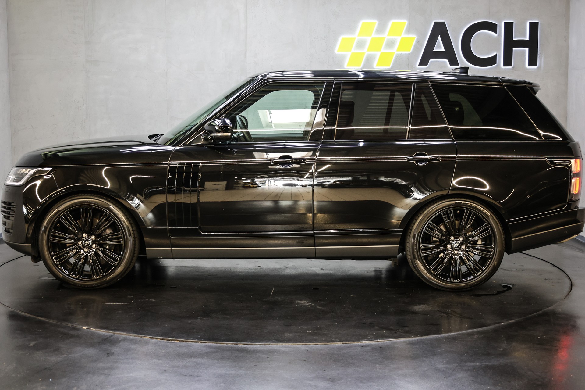 LAND ROVER Range Rover 3.0 I6D Vogue-image-7