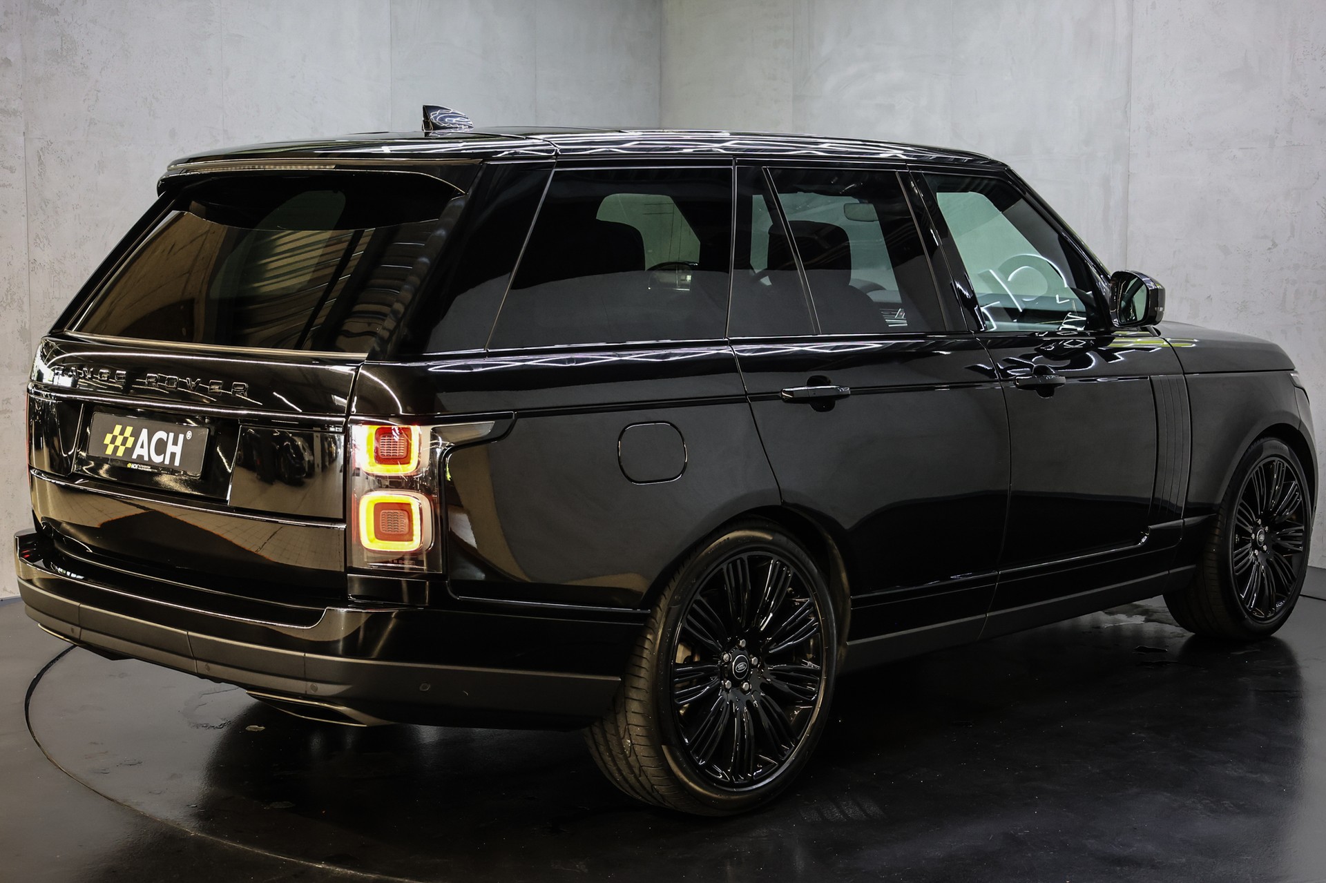 LAND ROVER Range Rover 3.0 I6D Vogue-image-5