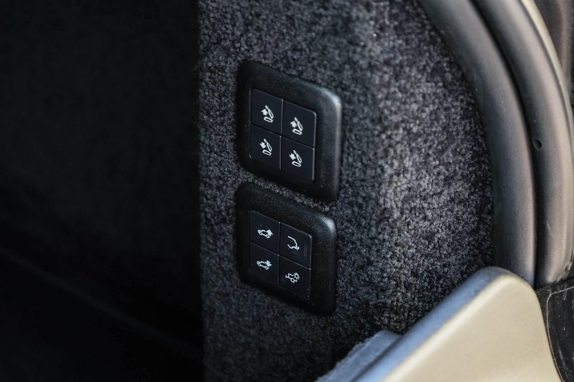 LAND ROVER Range Rover 3.0 I6D Vogue-image-43