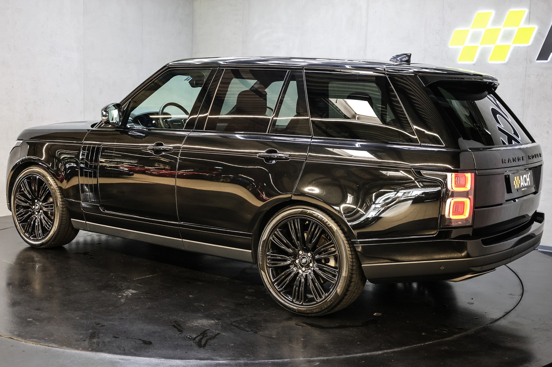 LAND ROVER Range Rover 3.0 I6D Vogue-image-6