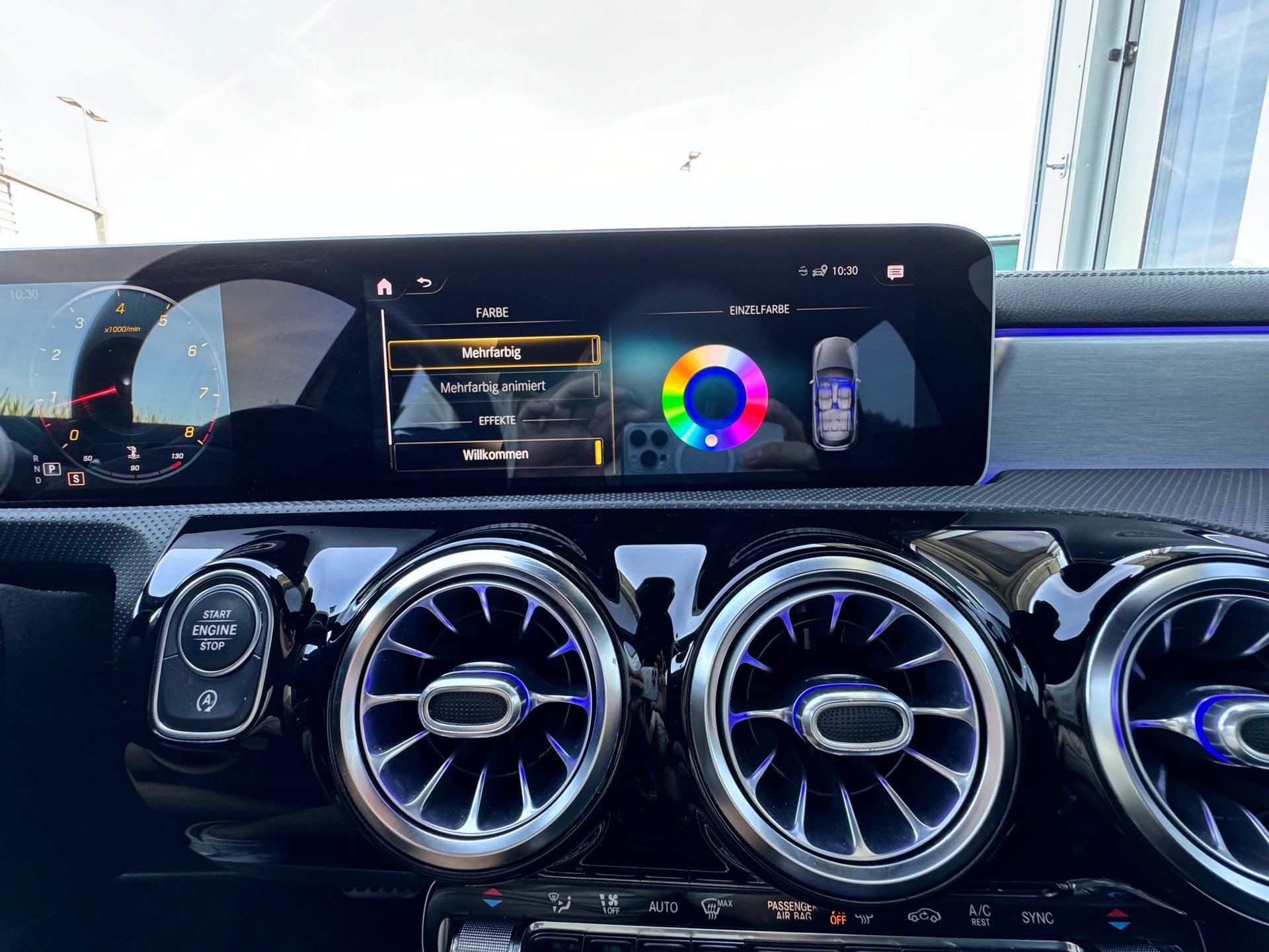 MERCEDES-BENZ A 200 AMG Line 7G-DCT-image-22