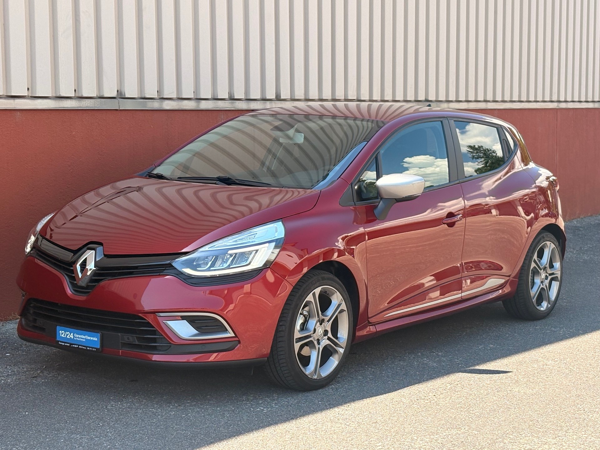 RENAULT Clio 1.2 16V T GT Line
