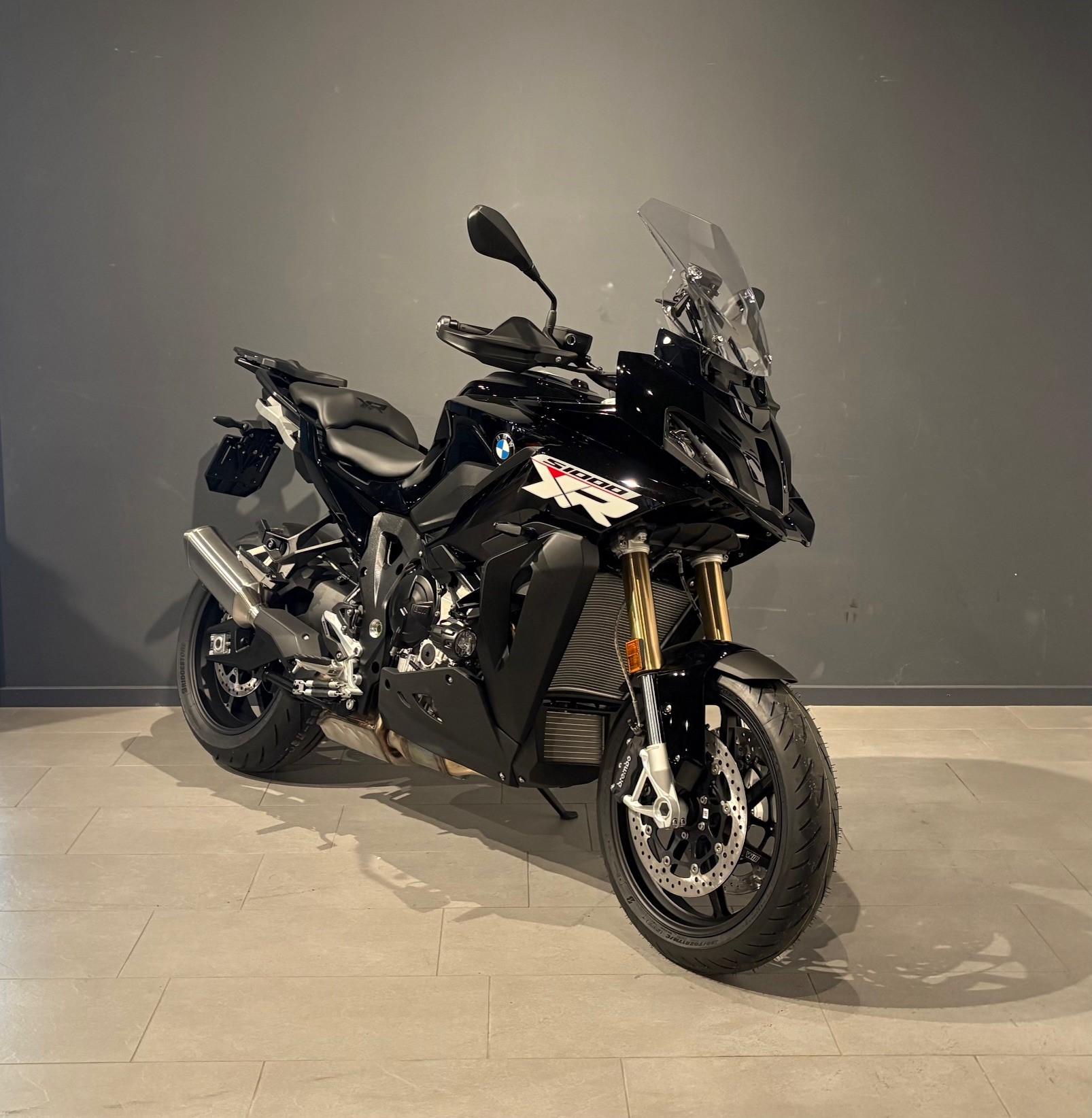 BMW S 1000 XR-showroom-element-1
