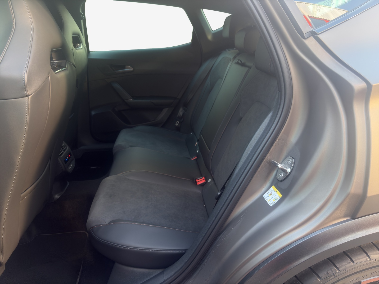 CUPRA Formentor 2.5TSI VZ5 4Drive DSG-image-11