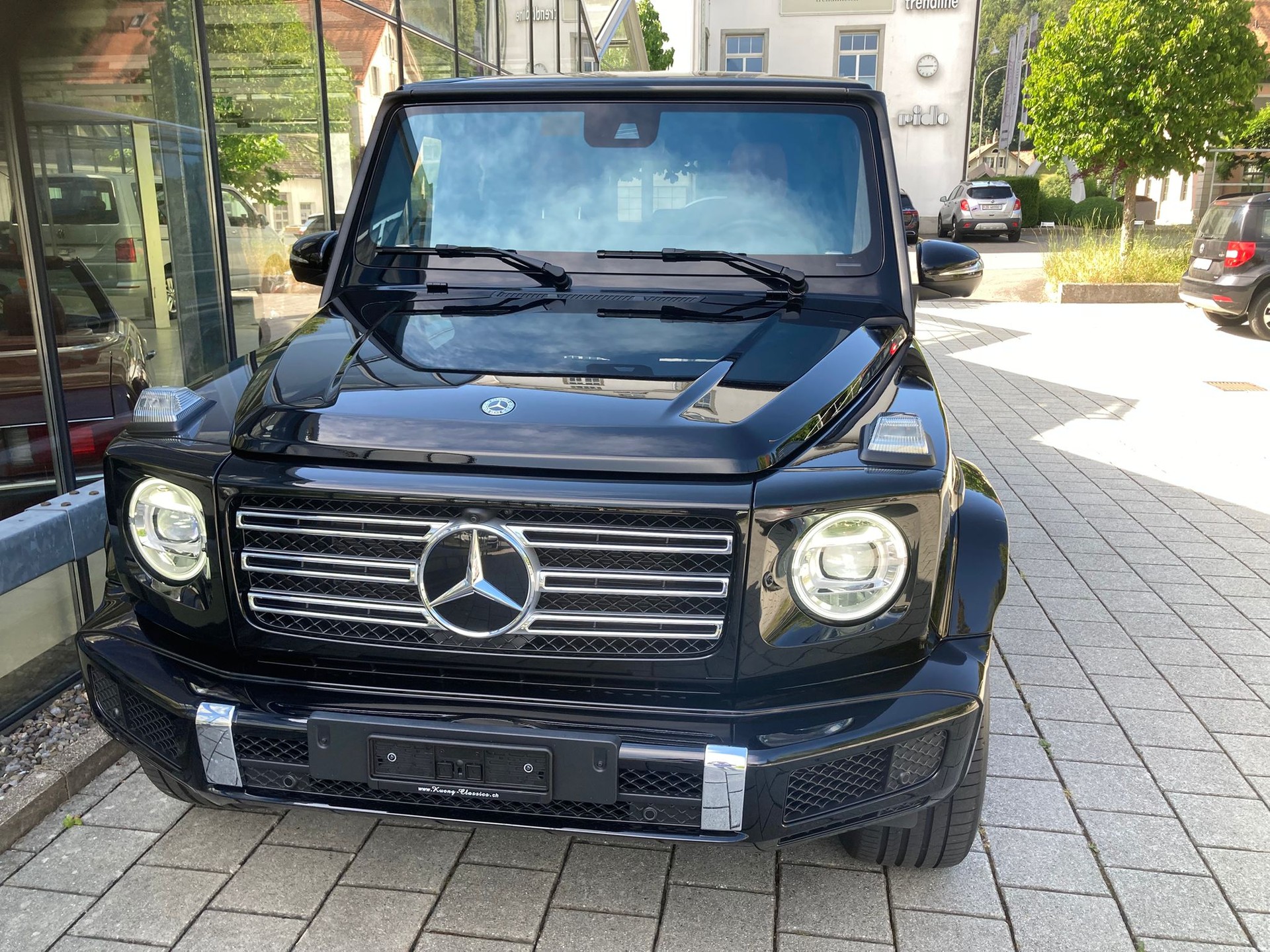 MERCEDES-BENZ G 400d AMG Line 9G-Tronic-showroom-element-1