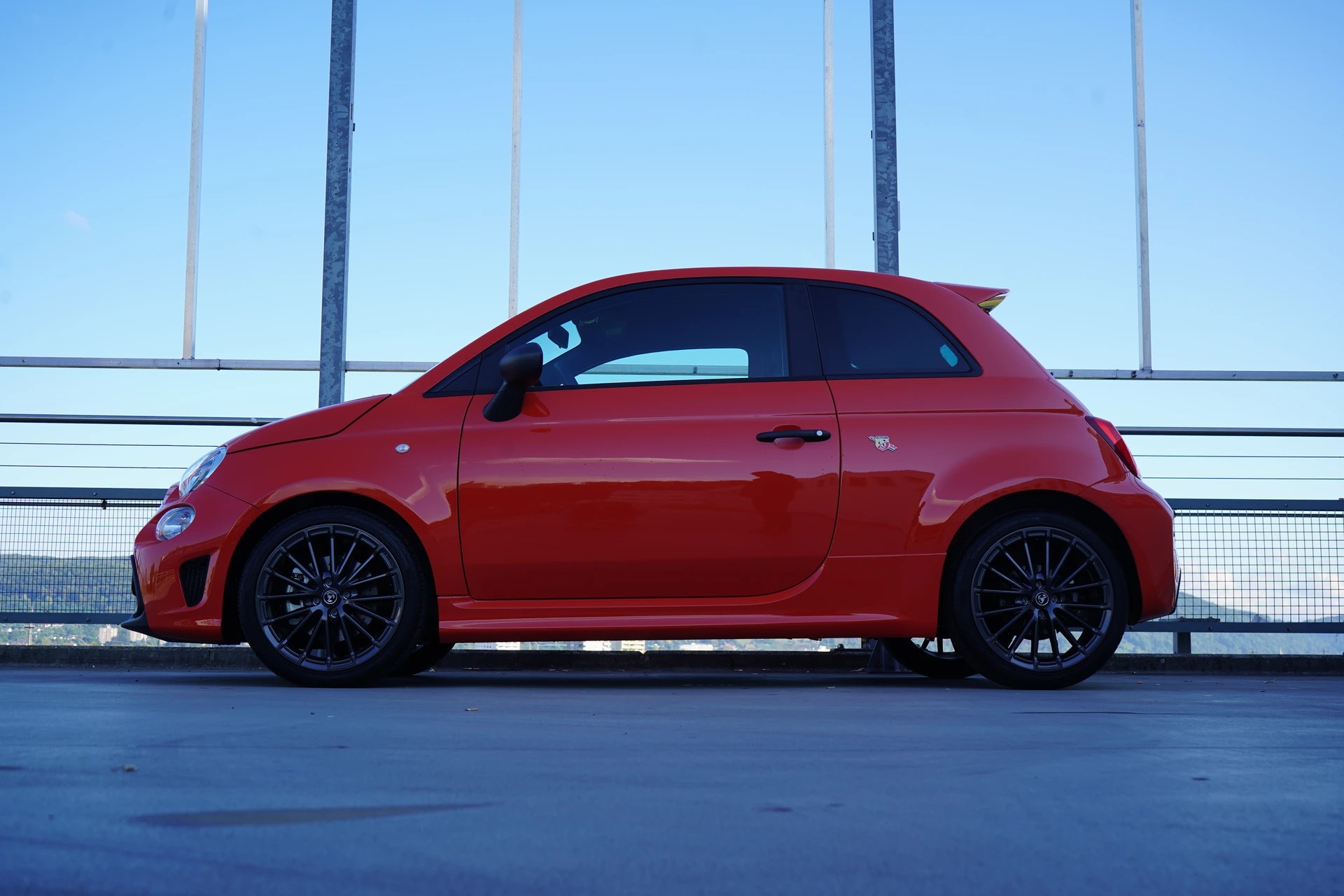 FIAT 595 1.4 16V TURBO ABARTH 595 GRAND PRIX EDITION l 165 PS-showroom-element-3