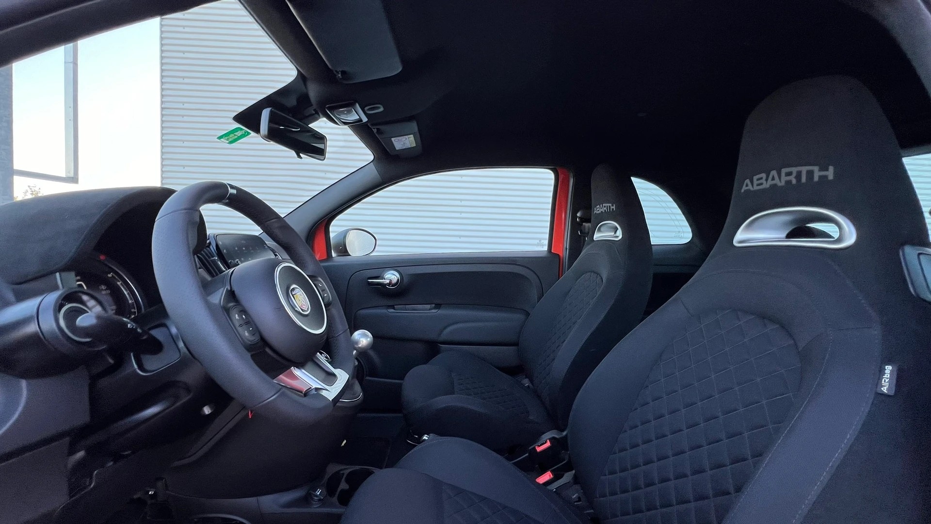 FIAT 595 1.4 16V TURBO ABARTH 595 GRAND PRIX EDITION l 165 PS-image-23