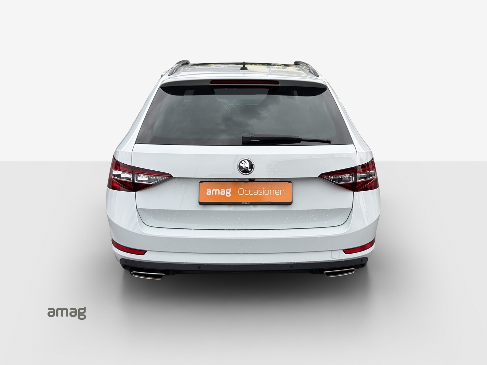 SKODA Superb Combi 2.0 TSI SportLine+ DSG 4x4-showroom-element-3