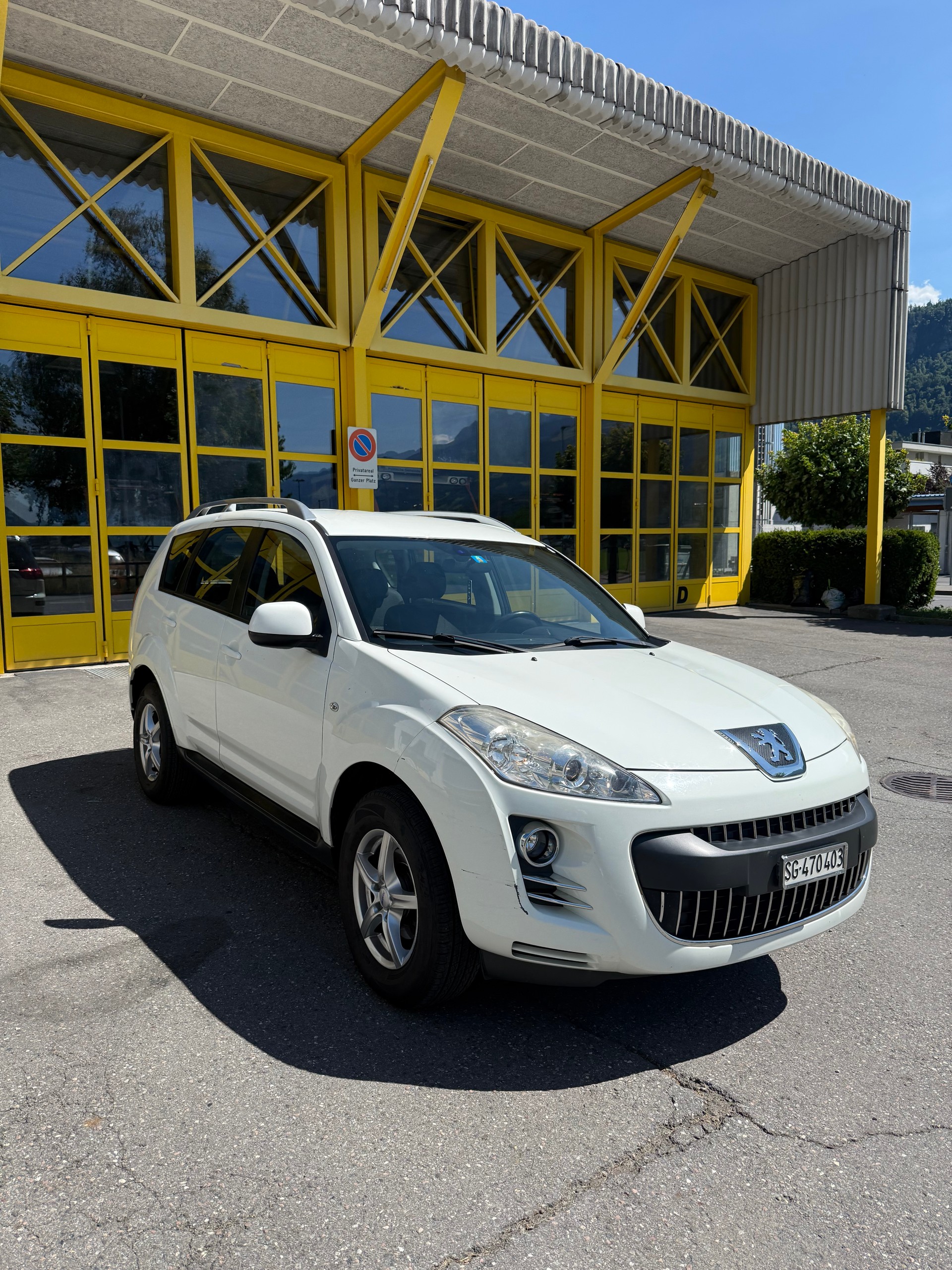 PEUGEOT 4007 2.2 HDi Dynamic DCS6-showroom-element-3