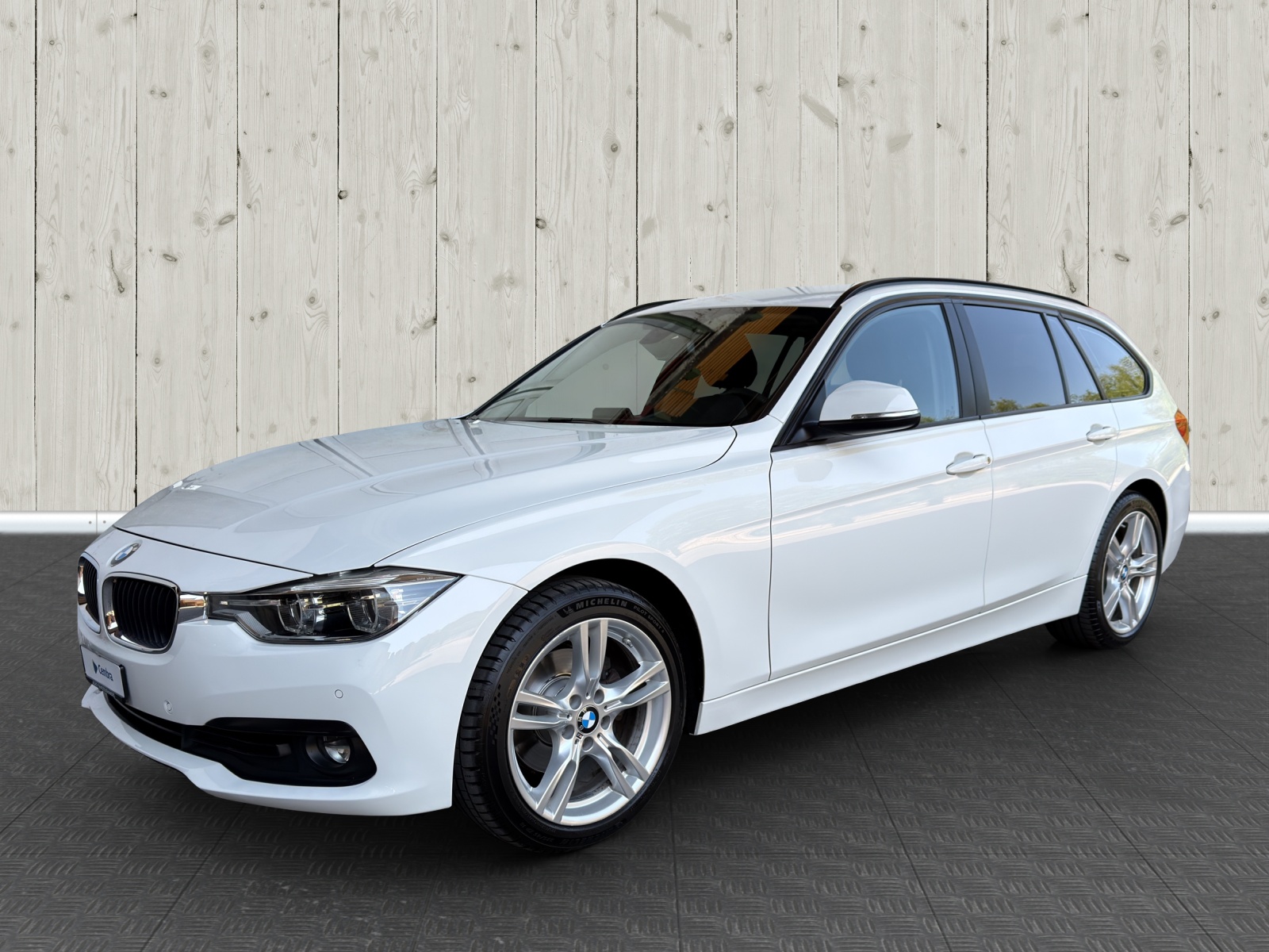 BMW 320d xDrive Touring Swiss Advantage Sport Stept-image-2