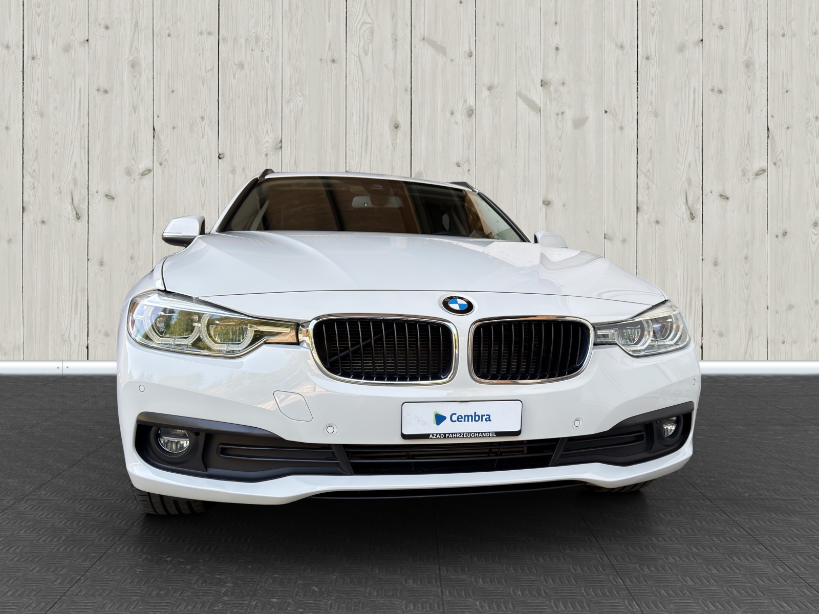 BMW 320d xDrive Touring Swiss Advantage Sport Stept-image-1