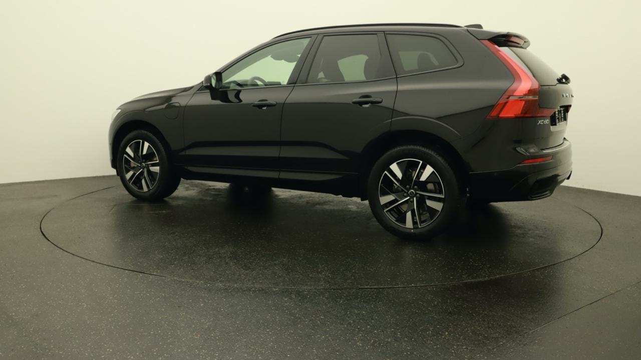 VOLVO XC60 T6 eAWD PluginHybrid Plus Dark Geartronic-showroom-element-2