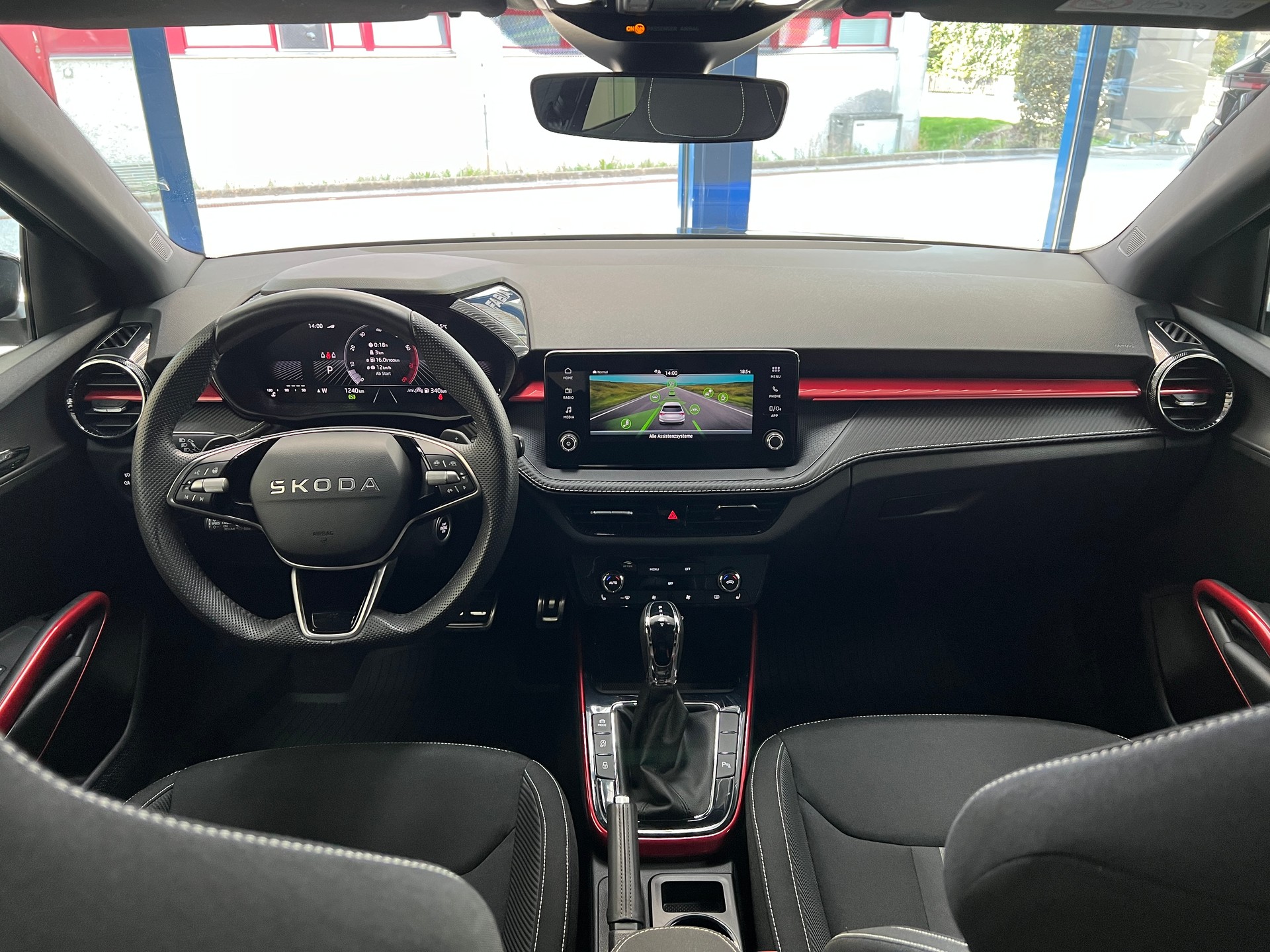 SKODA Fabia 1.5 TSI Monte Carlo DSG / 4 Jahre Garantie-image-11
