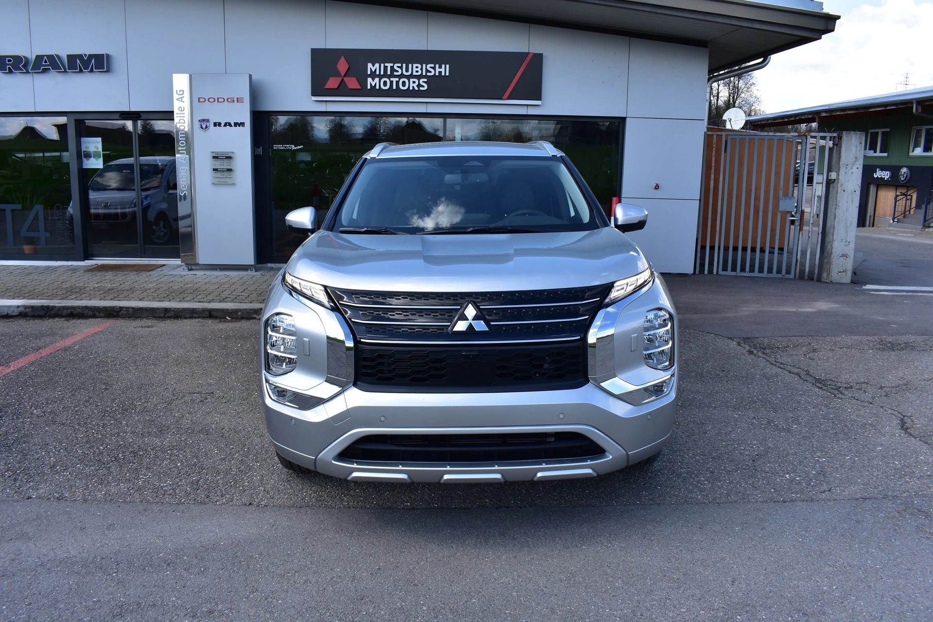 MITSUBISHI OUTLANDER S-AWC