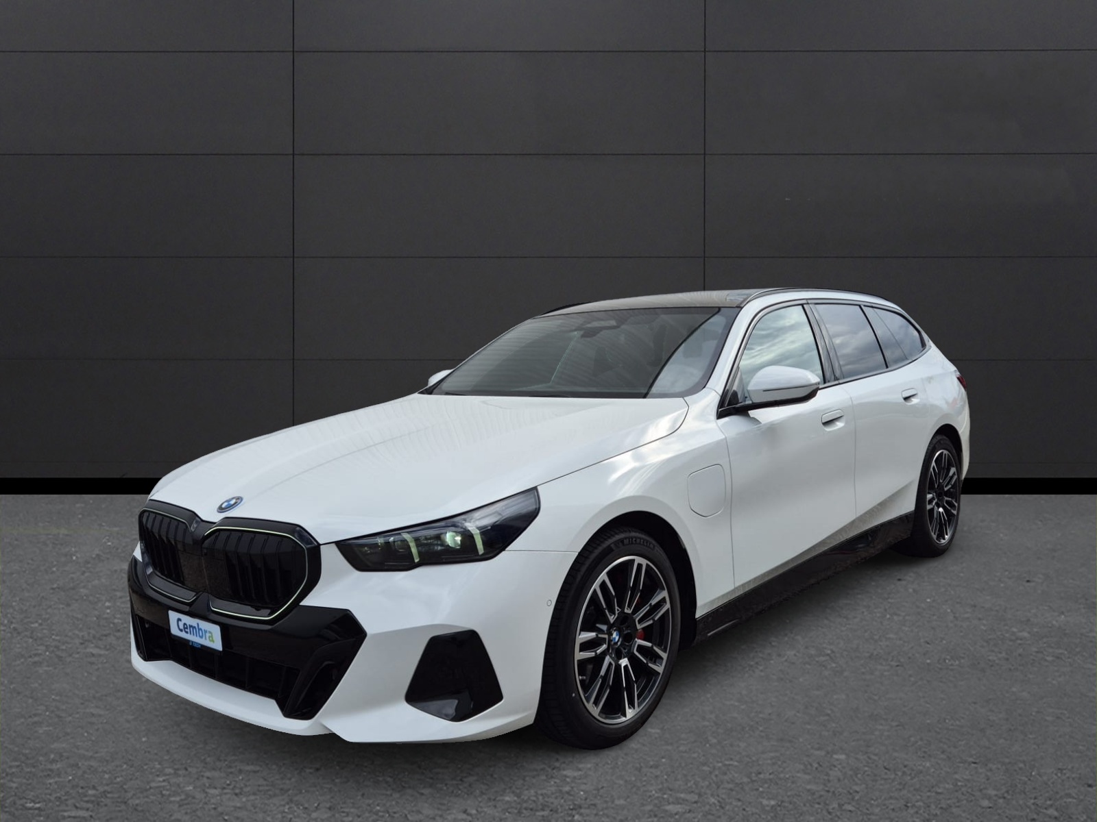 BMW 550e xDrive Touring M Sport Pro Steptronic