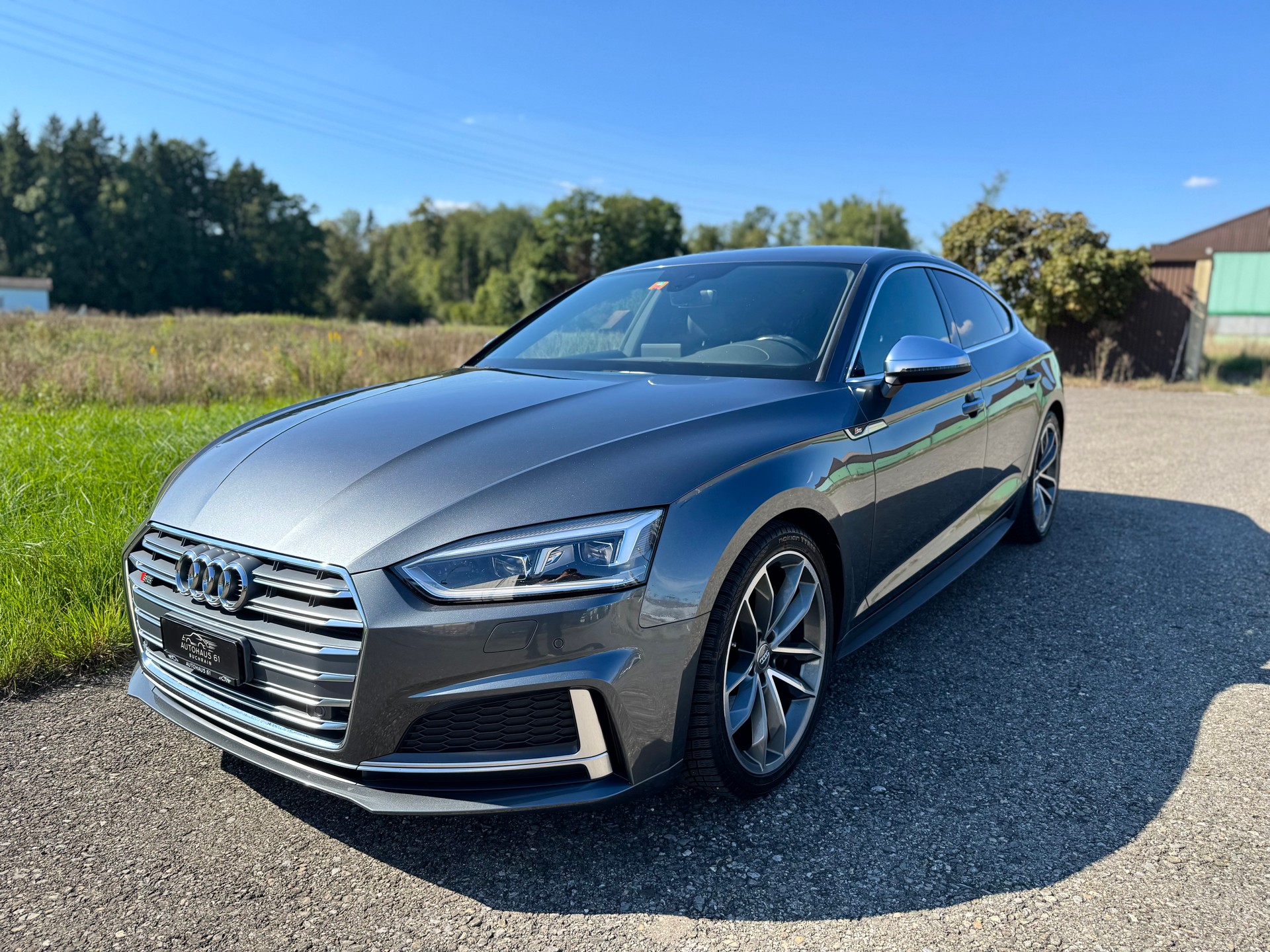 AUDI S5 Sportback 3.0 TFSI quattro tiptronic / ab MFK bei Verkauf-showroom-element-2