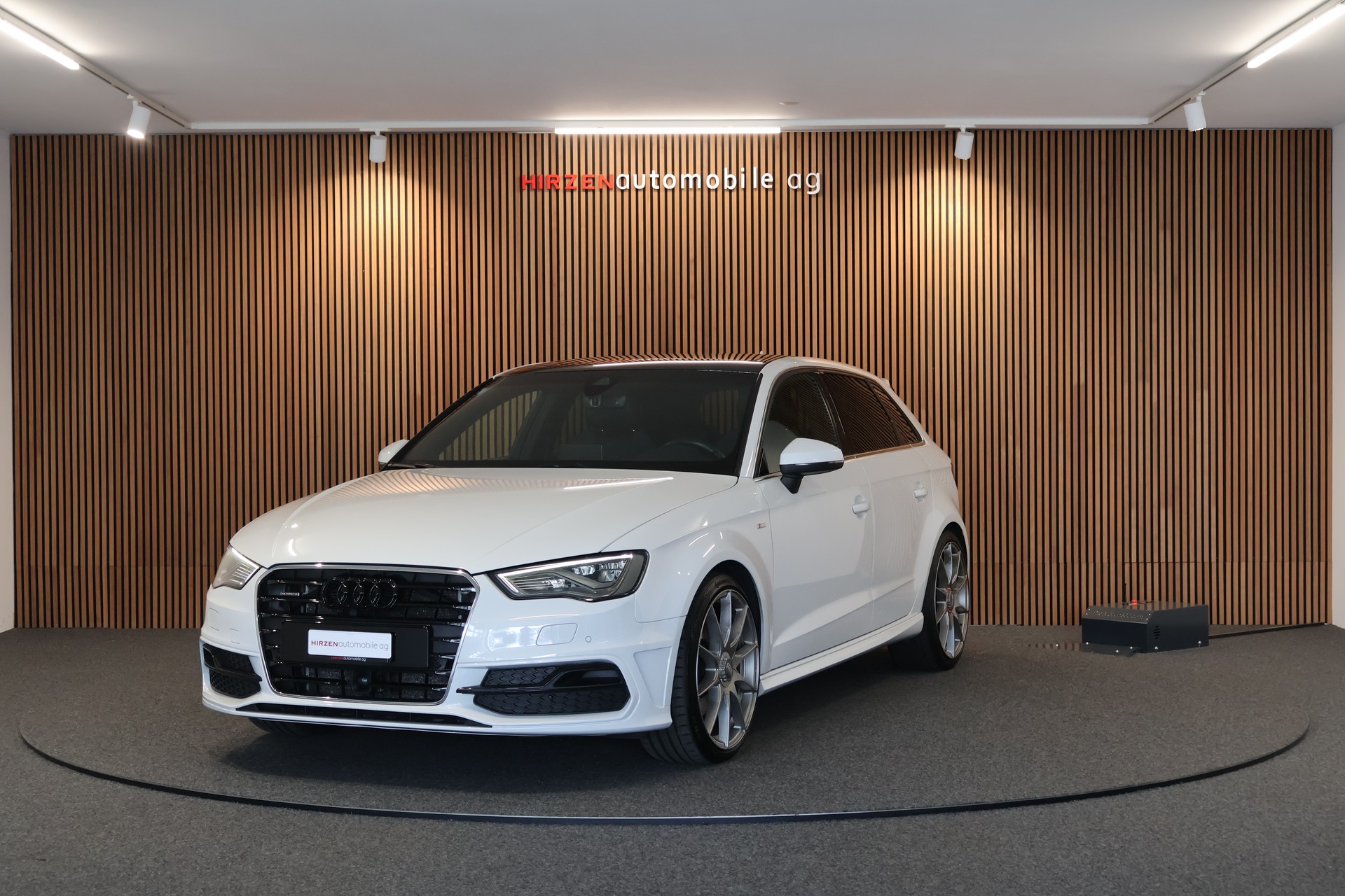 AUDI A3 Sportback 2.0 TDI S-Line quattro S-tronic