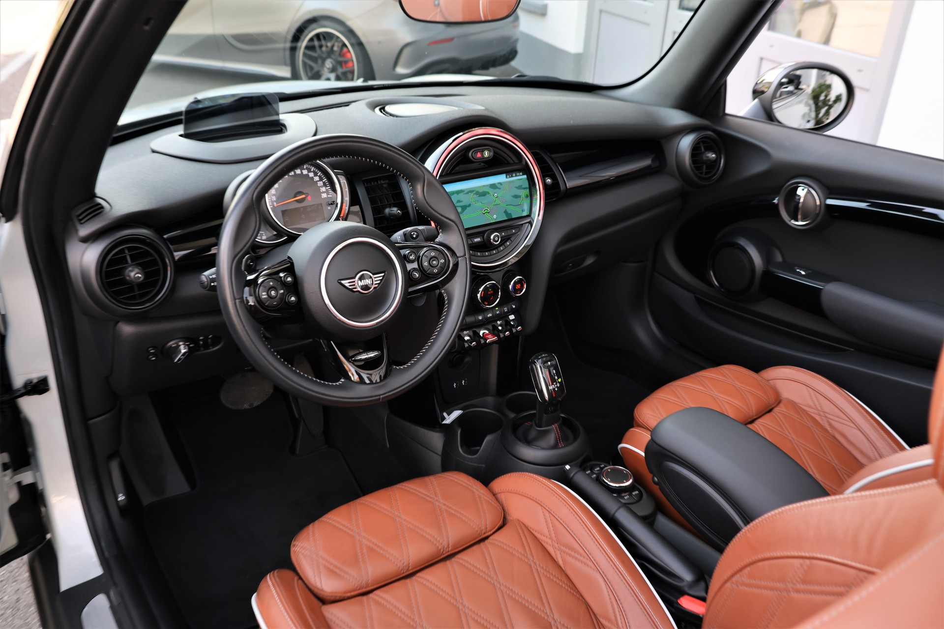 MINI Cooper S Cabriolet DKG (CH)-image-17