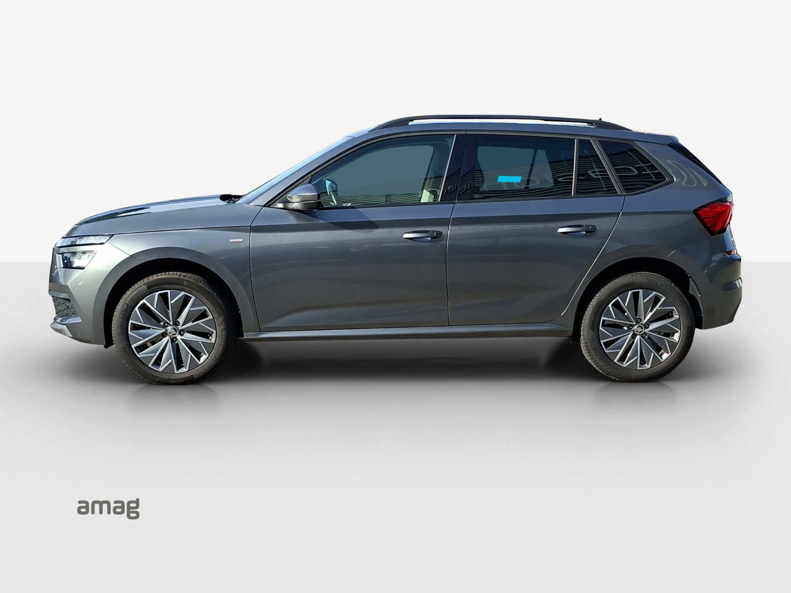 SKODA Kamiq 1.0 TSI Tour-showroom-element-1
