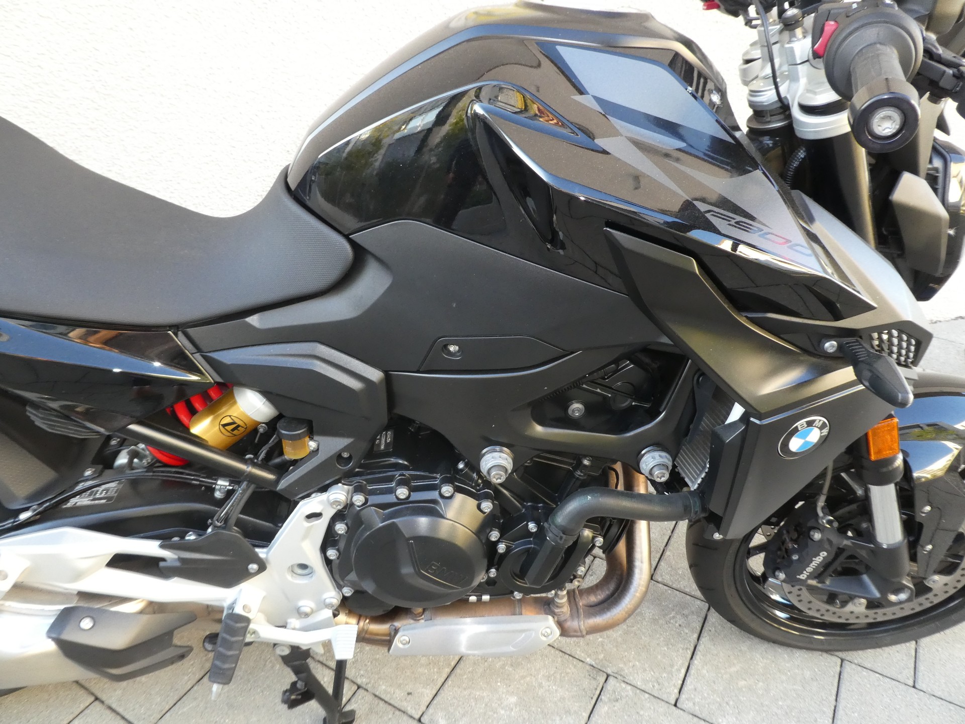 BMW F 900 R ABS-image-9