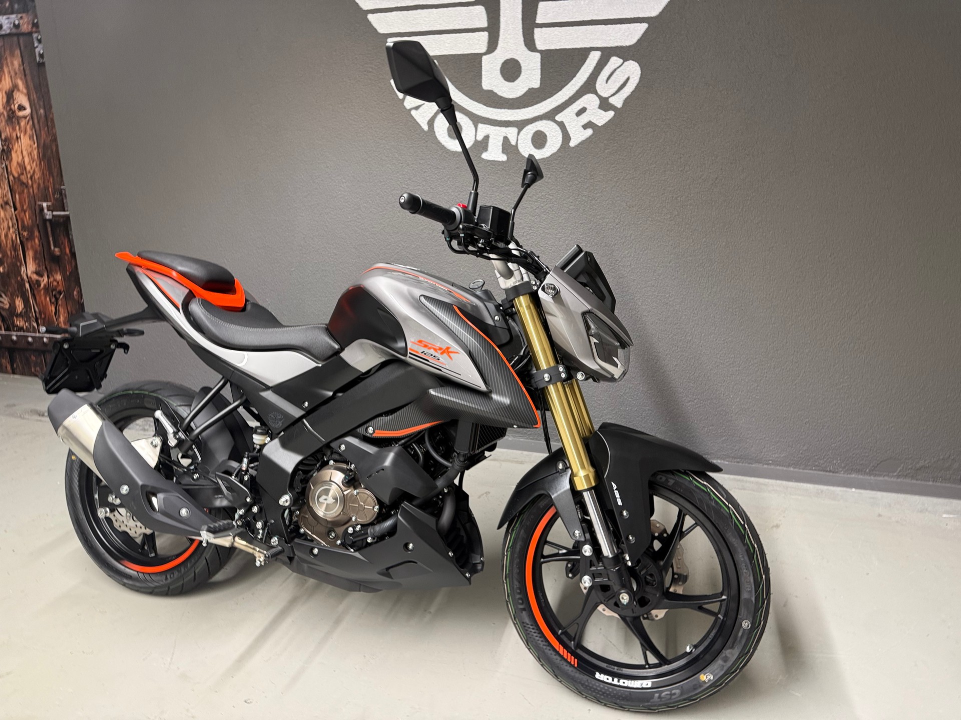 QJ SRK 125 S-image-3