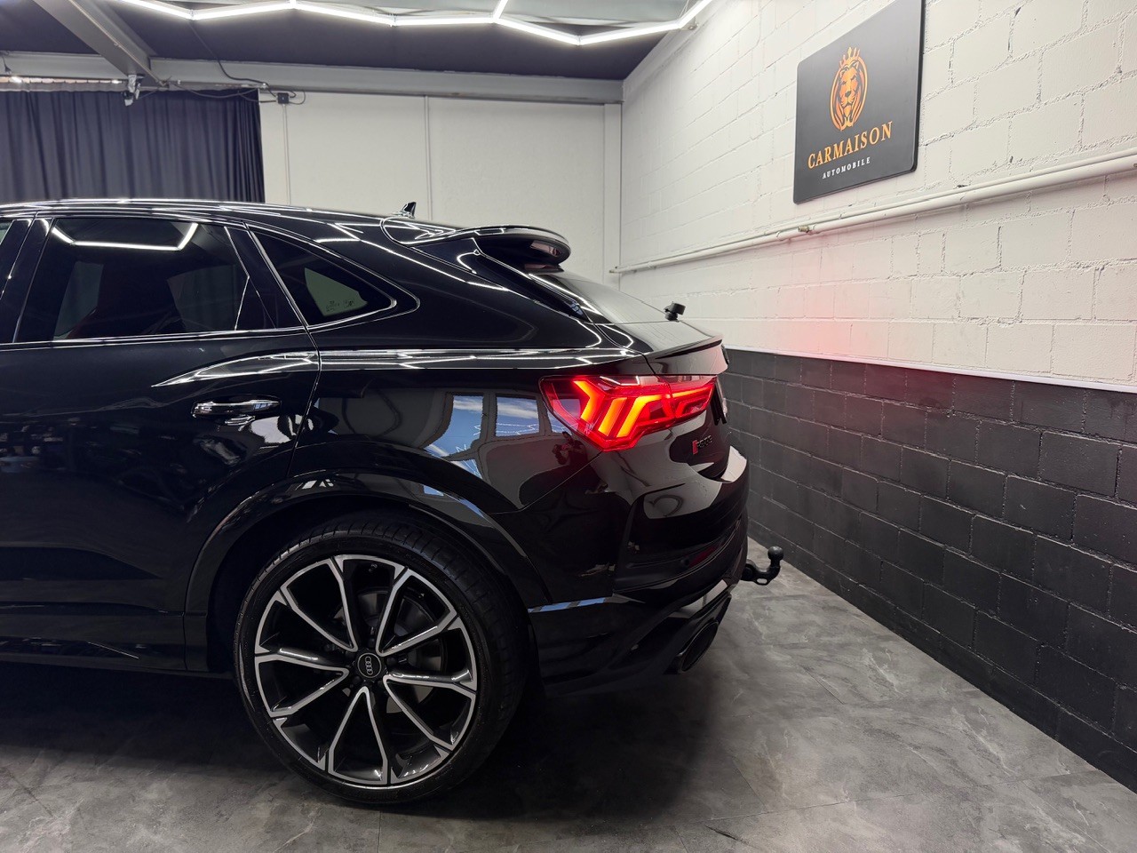 AUDI RS Q3 Sportback quattro S tronic | Bang & Olufsen | ACC | Ambiente | Carbon | Anhängerkupplung | Alcantara-showroom-element-3