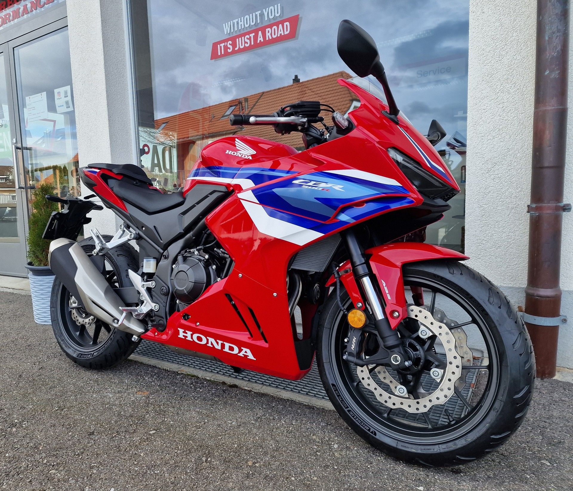 HONDA CBR 500 R - manuell-image-6