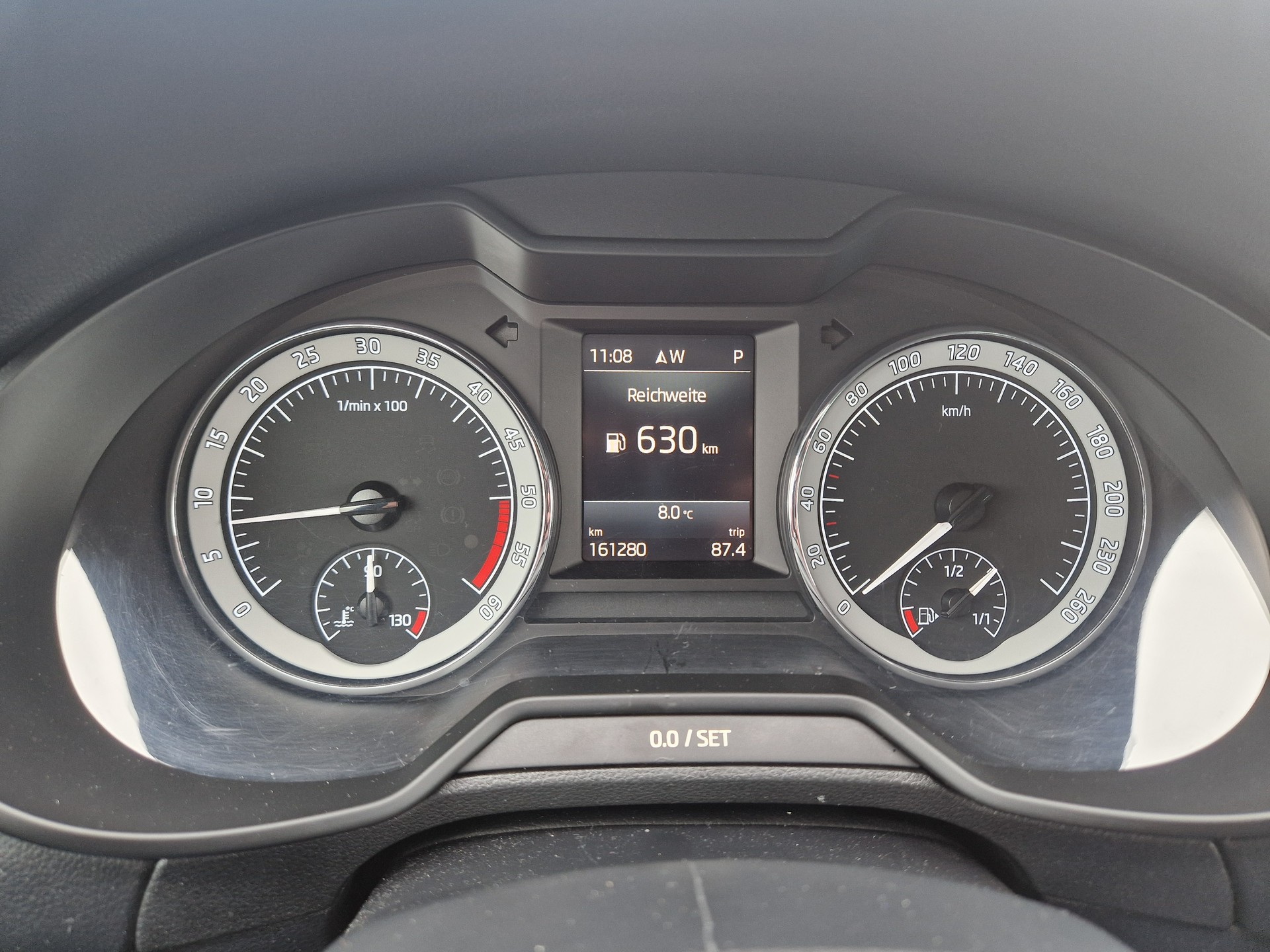SKODA Octavia Combi 2.0 TDI Soleil 4x4 DSG-image-14